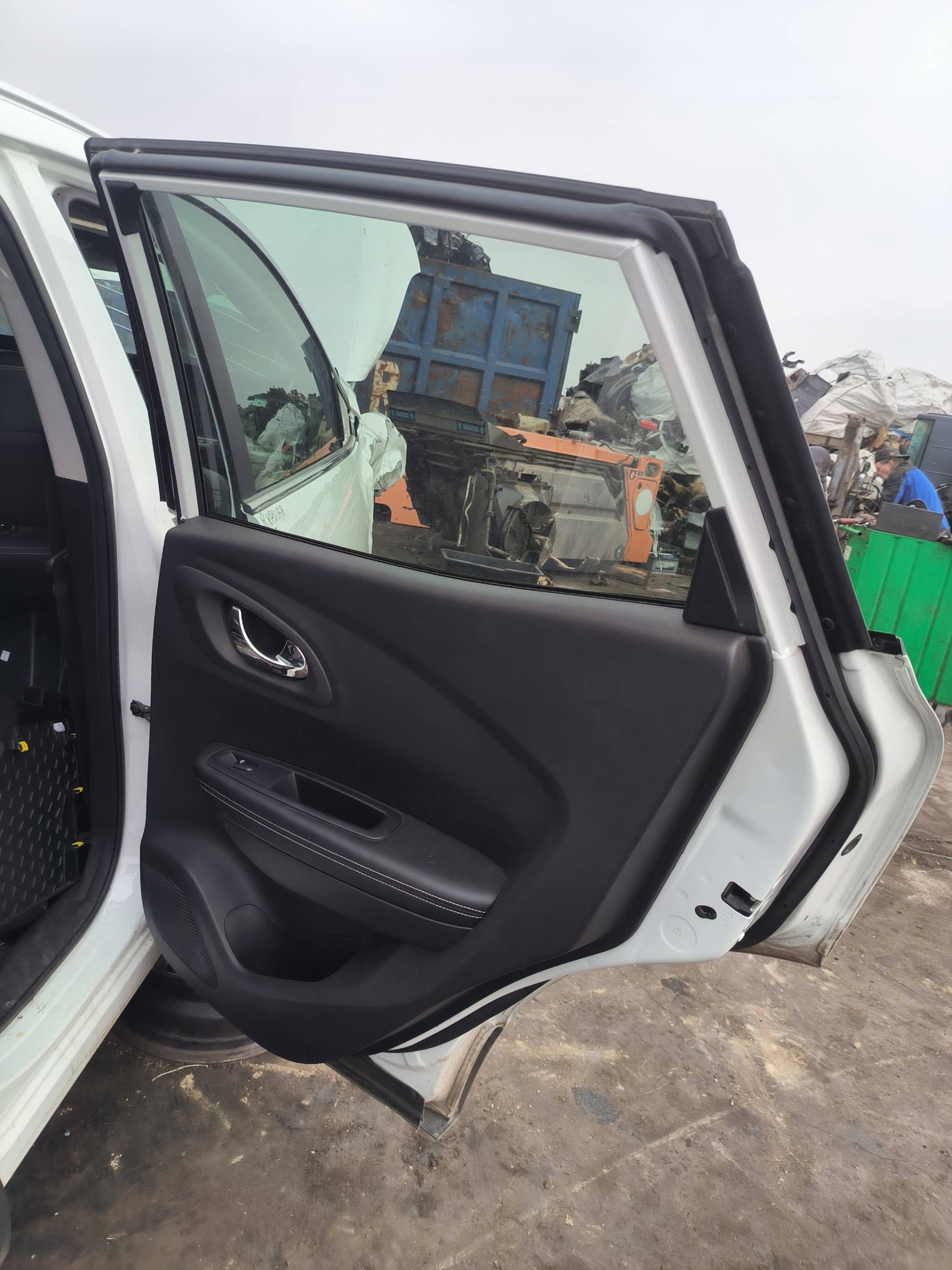 Tür rechts heck TEQNC RENAULT KADJAR und