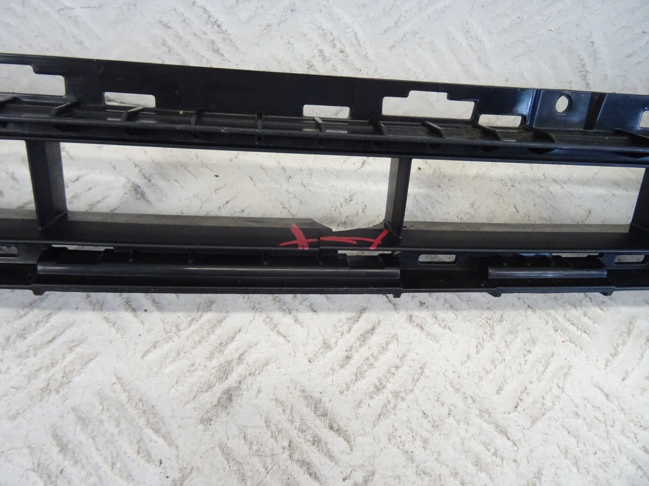 grid of a bumper front AUDI A6 C7 LIFT S-LINE 4G0807683C