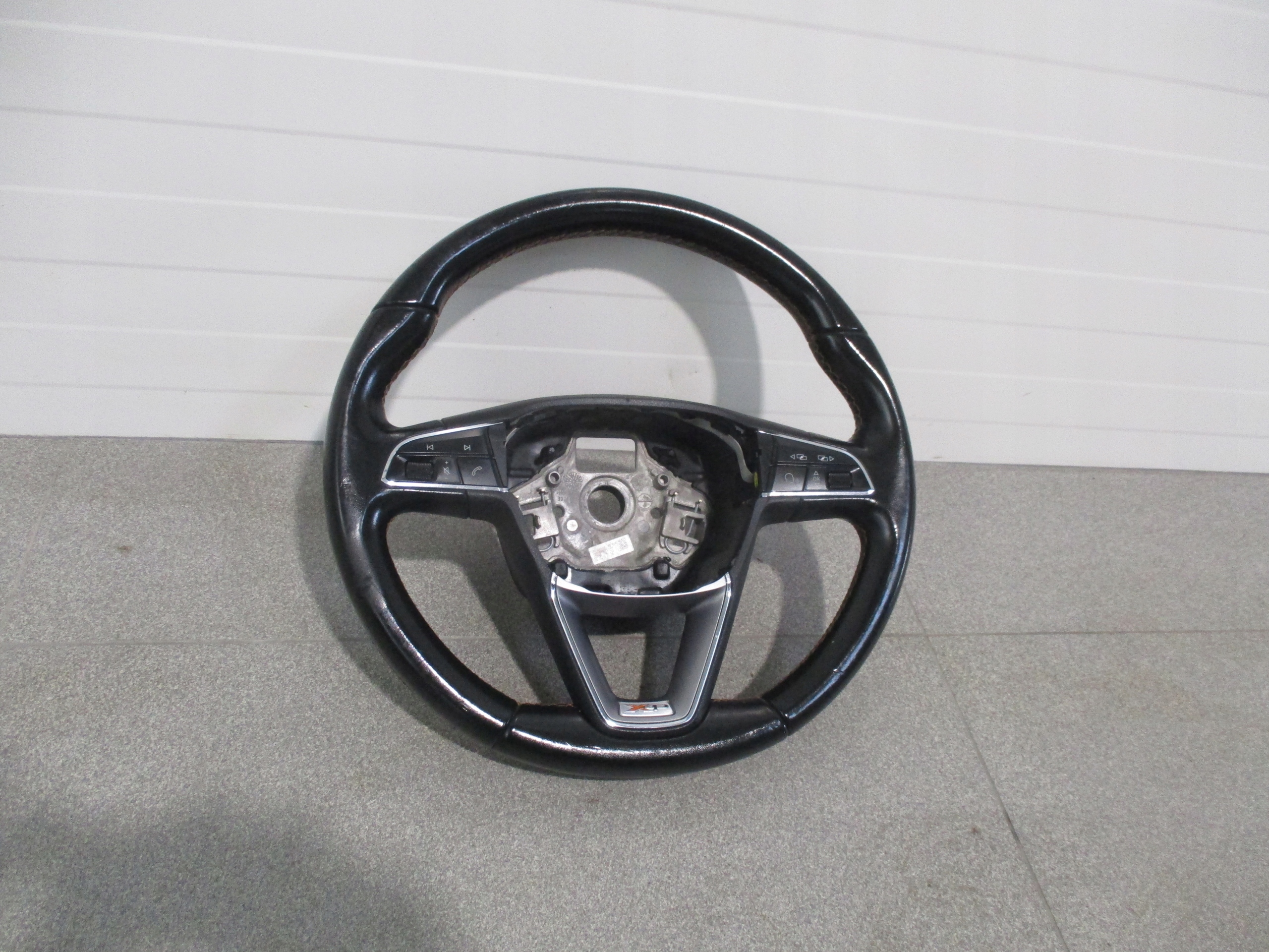 LENKRAD SEAT LEON 3 III 5F0 XP