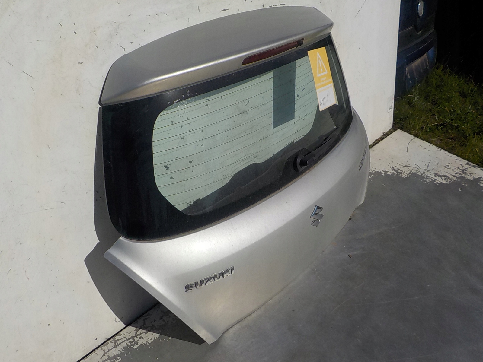 300 SUZUKI SWIFT V MK7 10-17 boot door rear