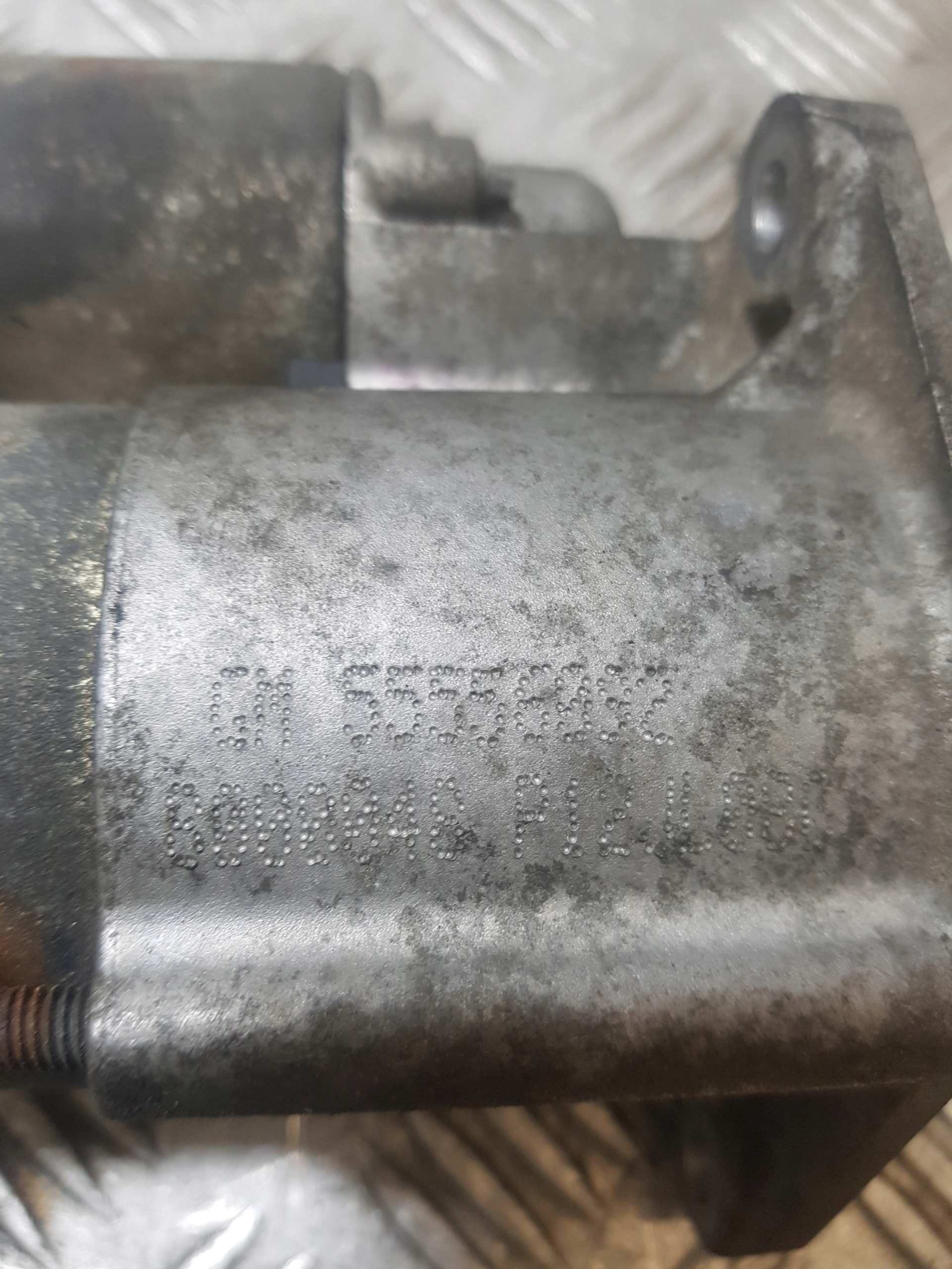 starter OPEL ASTRA H 55556992 1.6 B