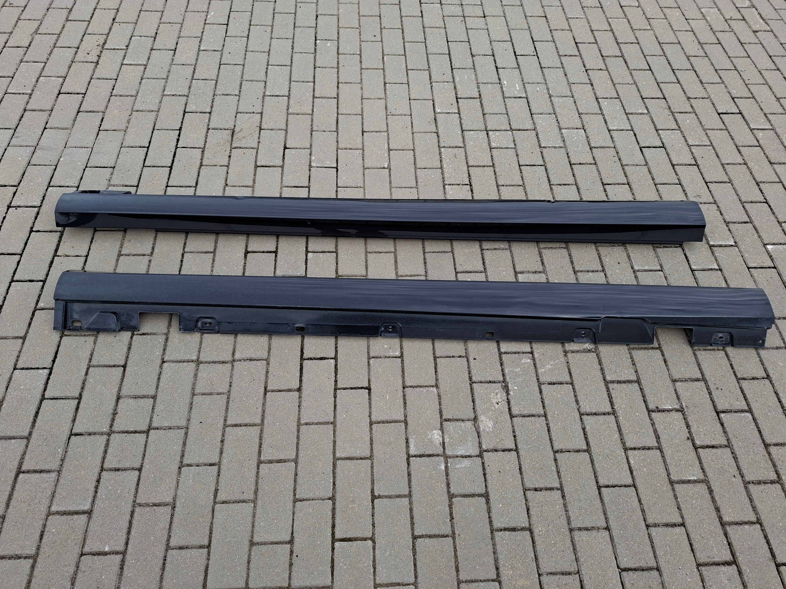 moulding threshold left right threshold KOMPLET MERCEDES E W213 S213 AMG 197