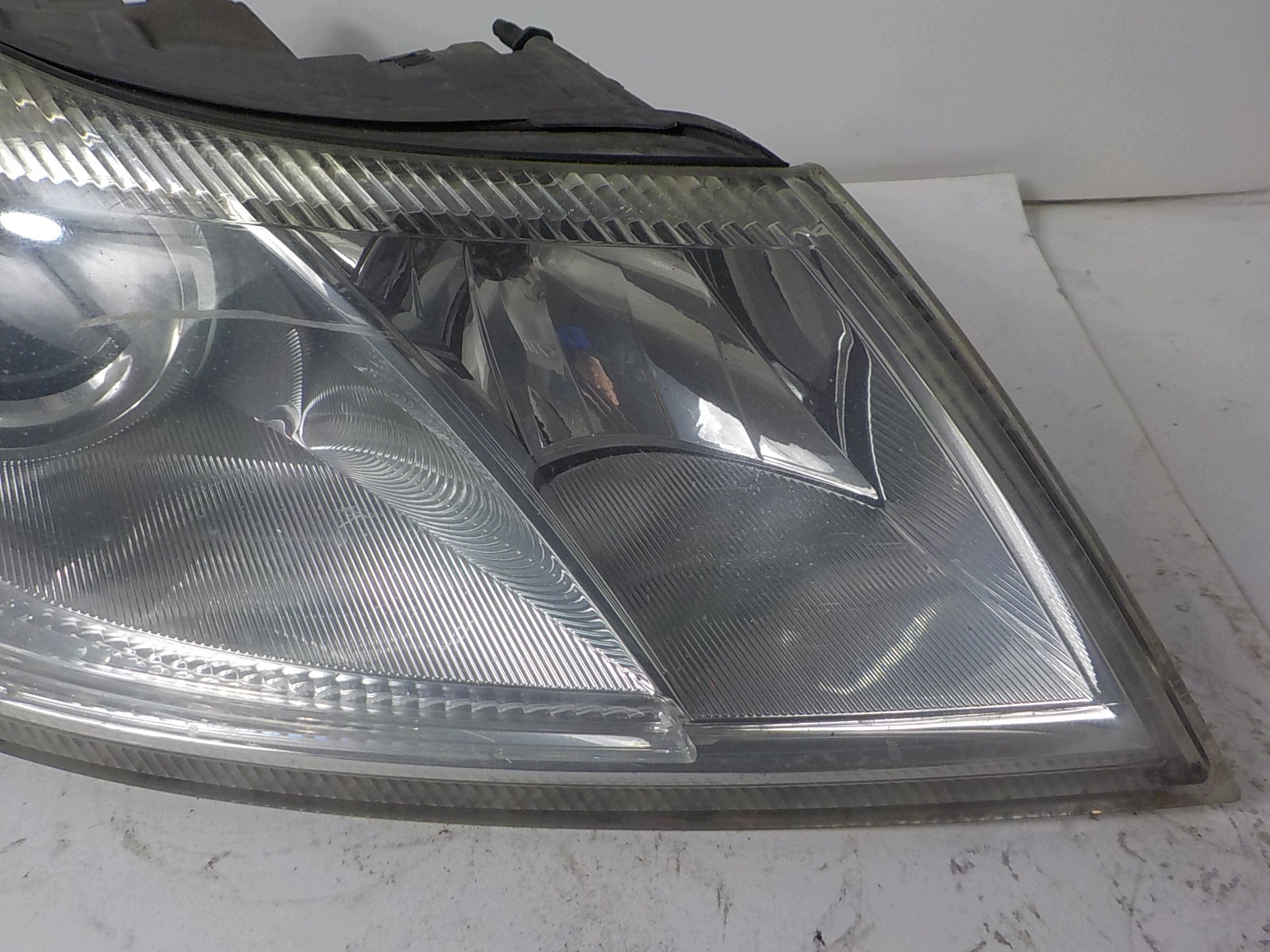 SKODA OCTAVIA II LIFT light right front front UK 1Z2941018P