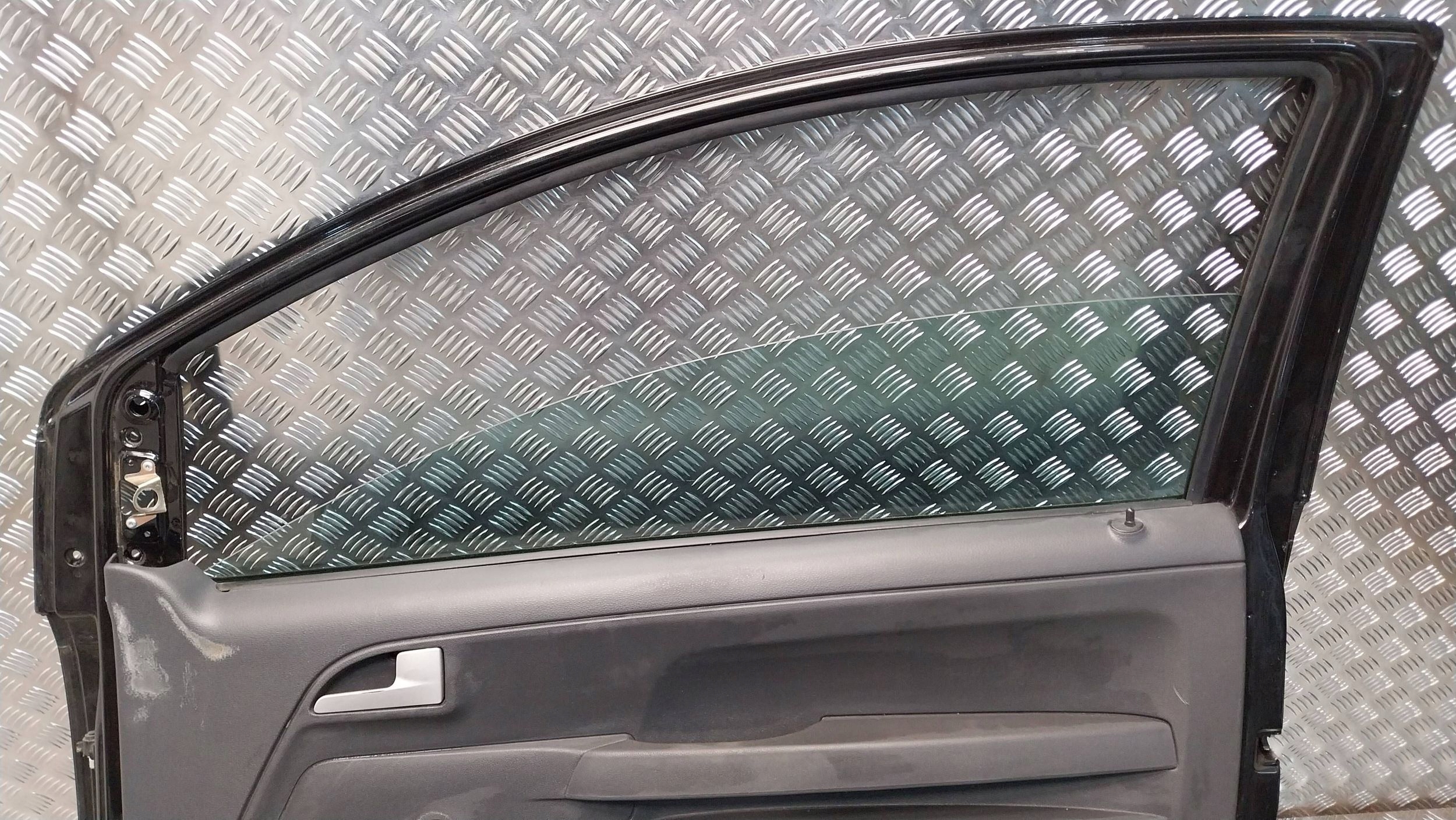 dvere pravé VW FOX 03