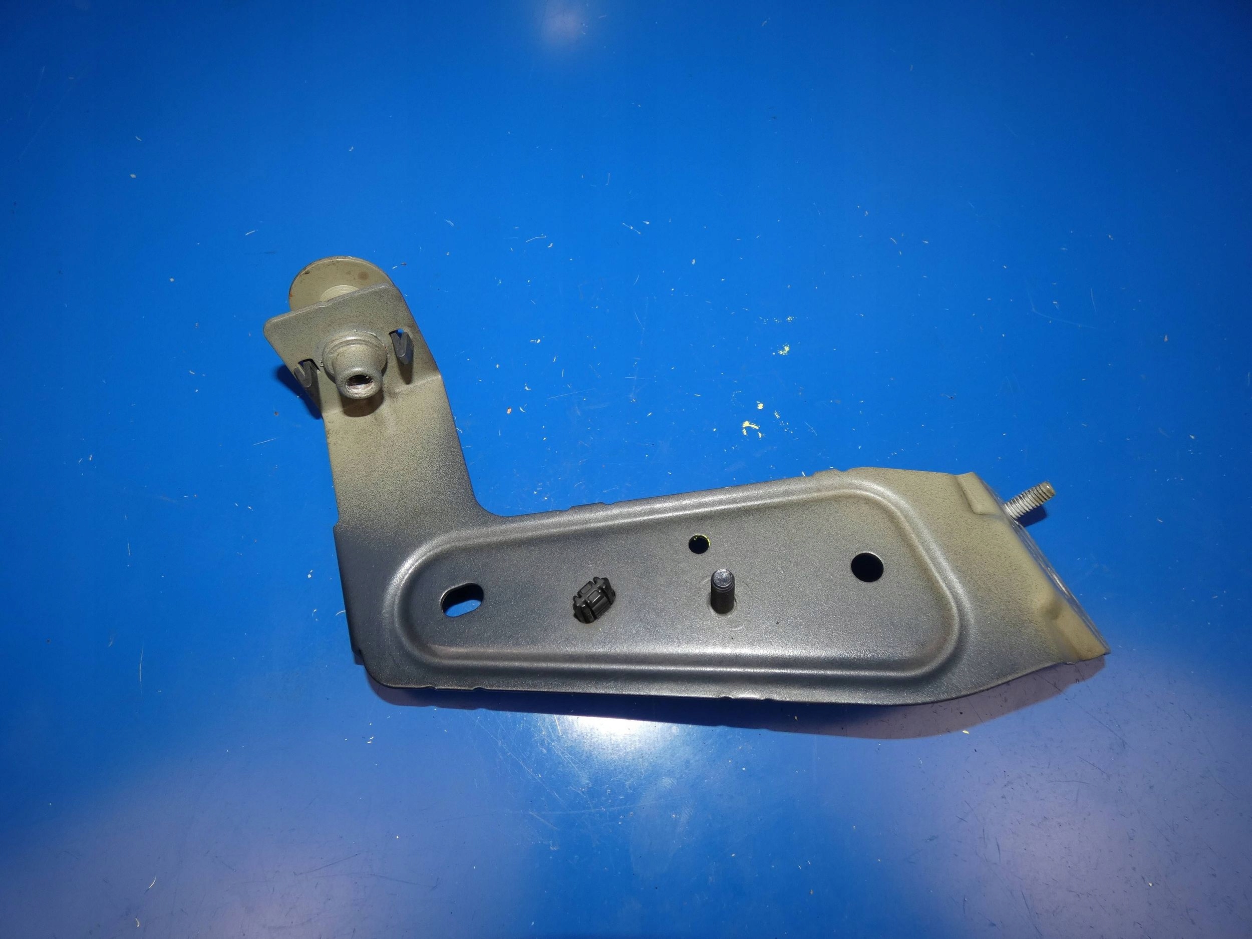 VOLVO XC90 II Support plaque Poignée Aile Gauche Avant