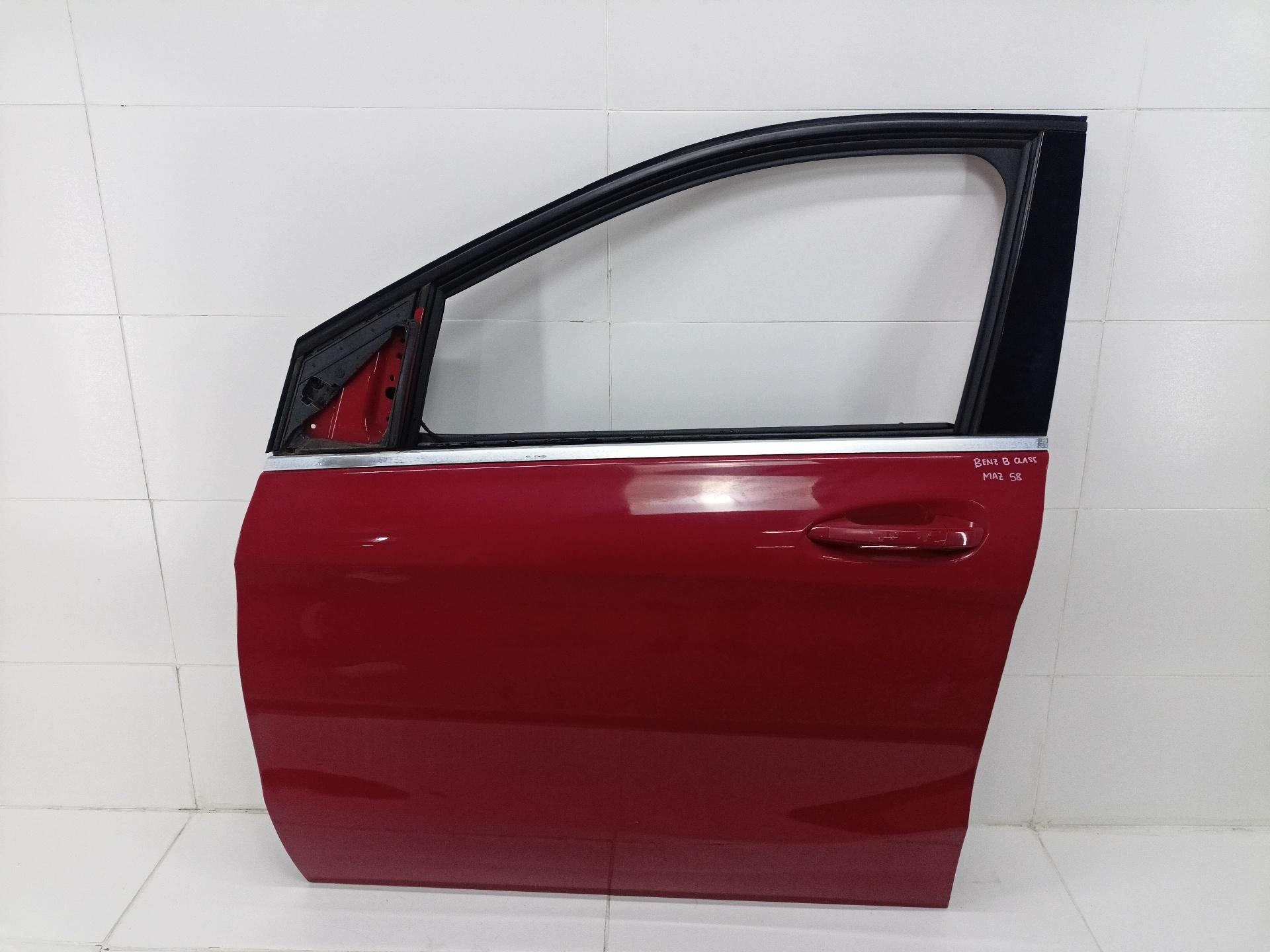 door front left side Mercedes-Benz B W246 2013