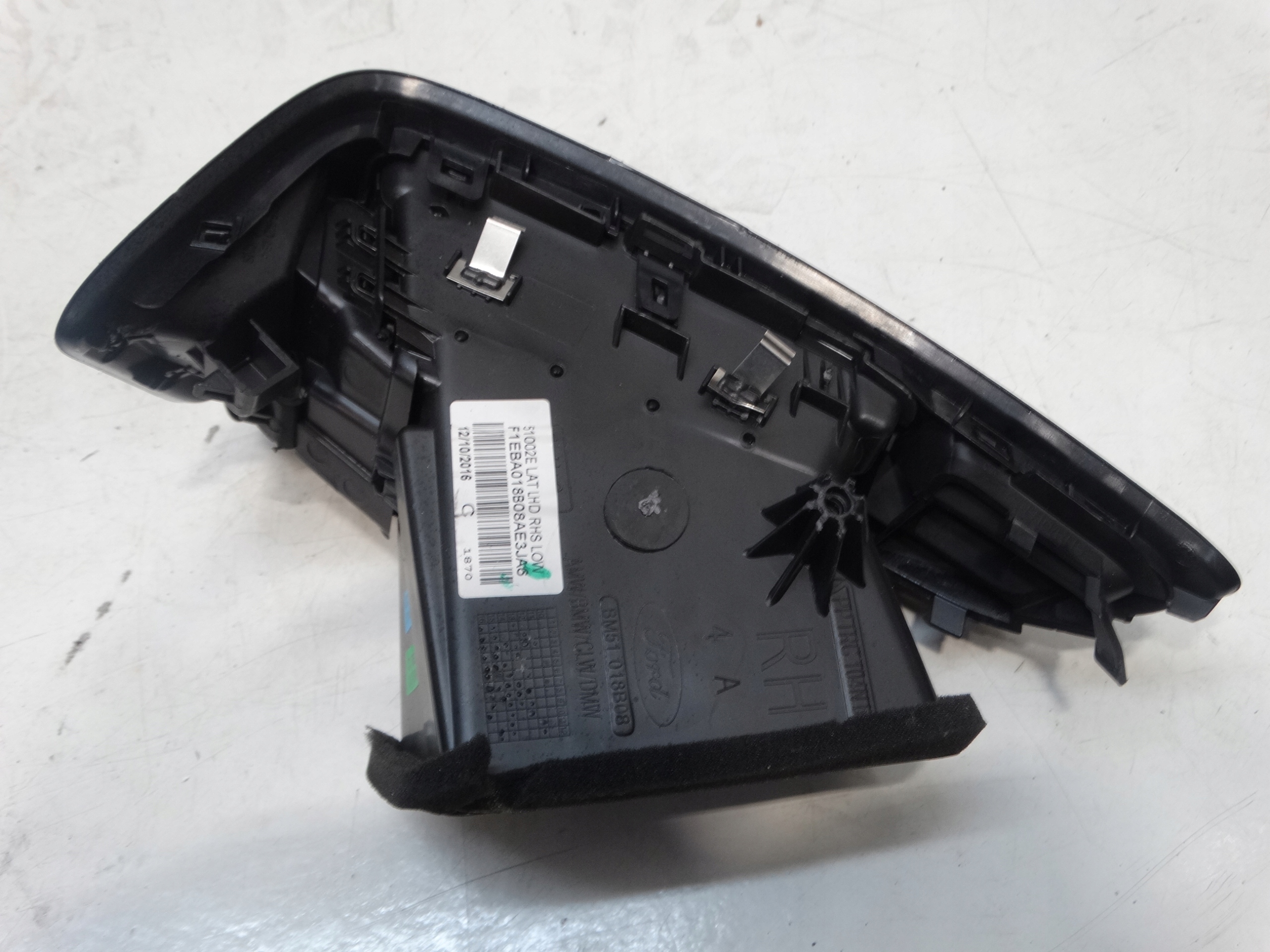 grid air conditioning devices right front FORD FOCUS MK3 LIFT 17R. BM51-018B08