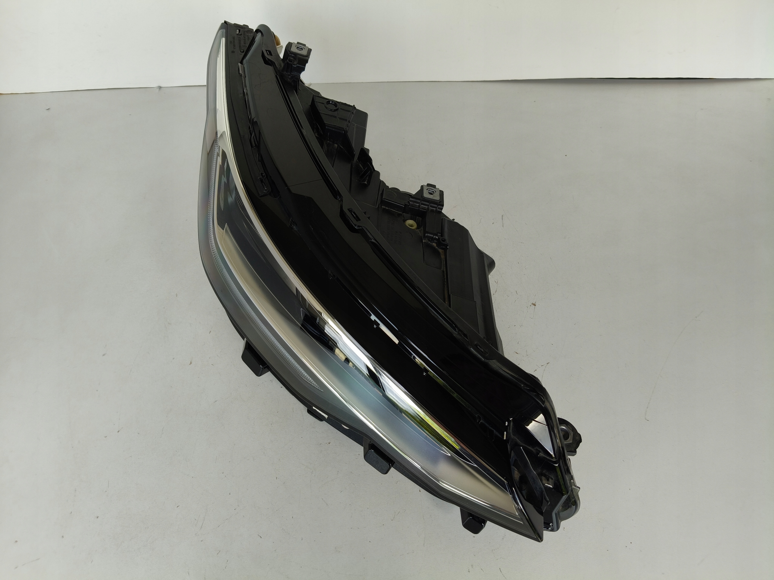 light right REFLEKTOR VW GOLF VIII 8 5H 5H0 23- LIFT LED