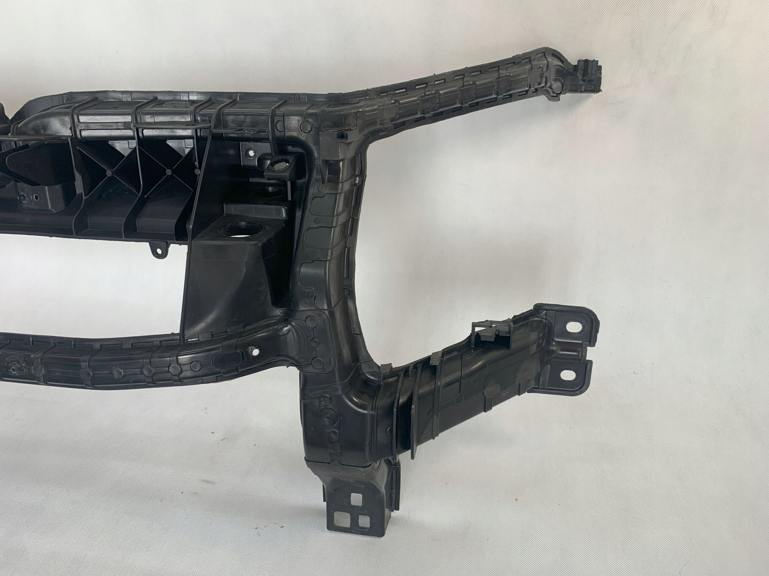 support panel for radiators pillar iron Ford Transit MK8 13r BK31-8B041AM 08.25