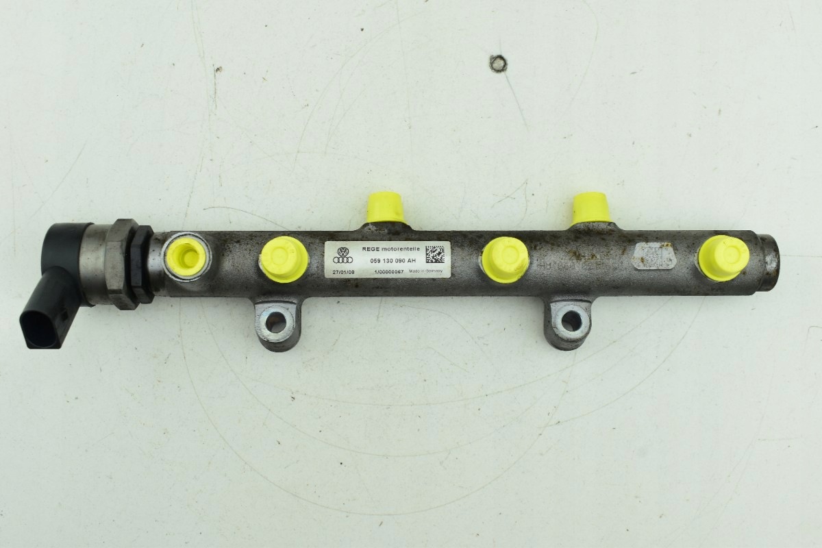 Kraftstoffverteiler Einspritzleiste Sensor AUDI A5 8T A4 B8 3.0 TDI 059130090AH