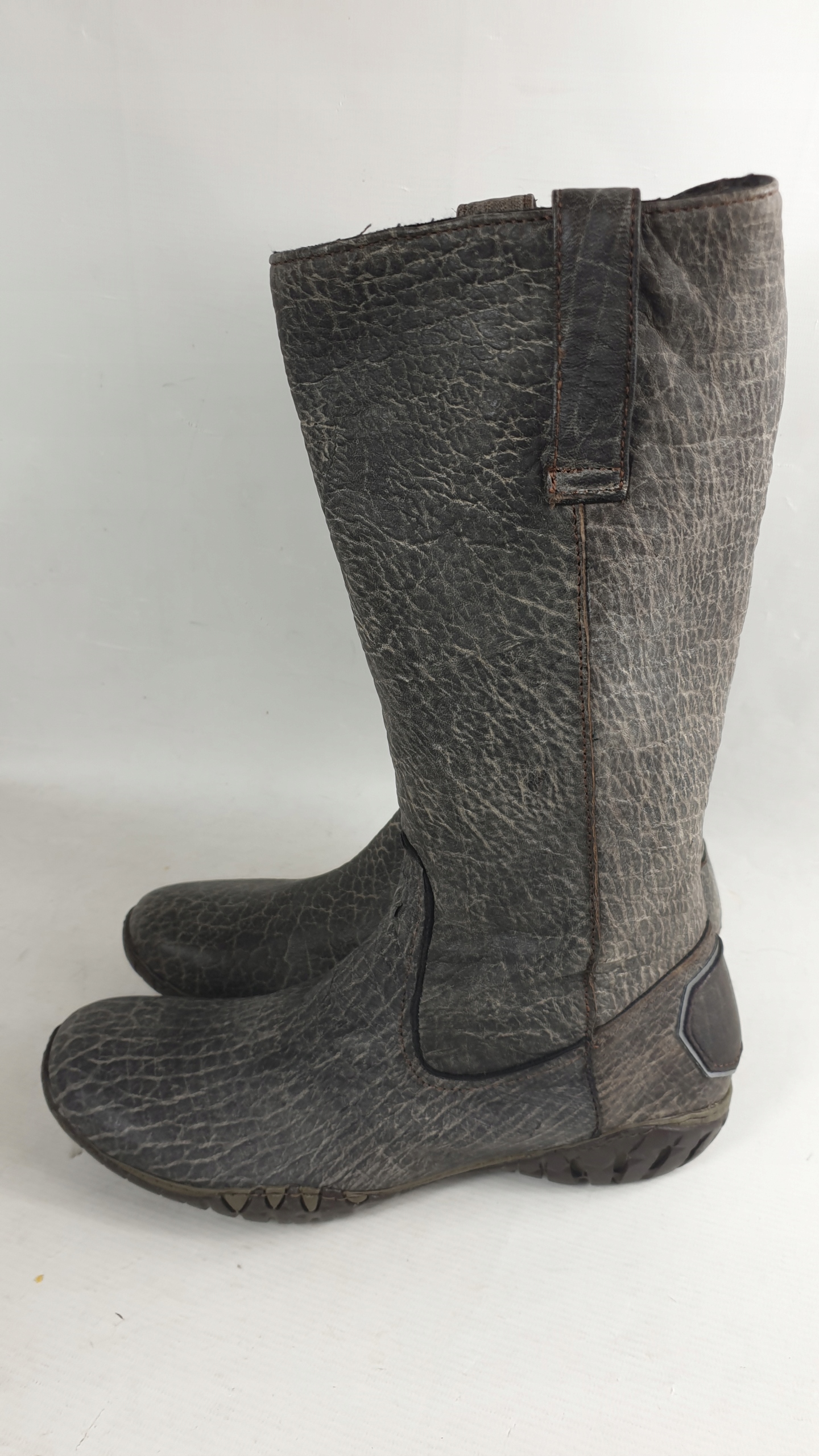 vibram rinho nová kůže pánské kozačky vel 41