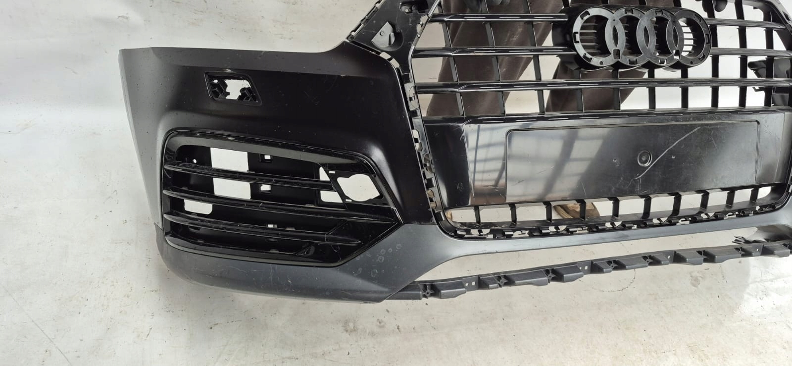 AUDI Q3 8U0 LIFT S-LINE 14- bumper front front SPR 8U0807438AF