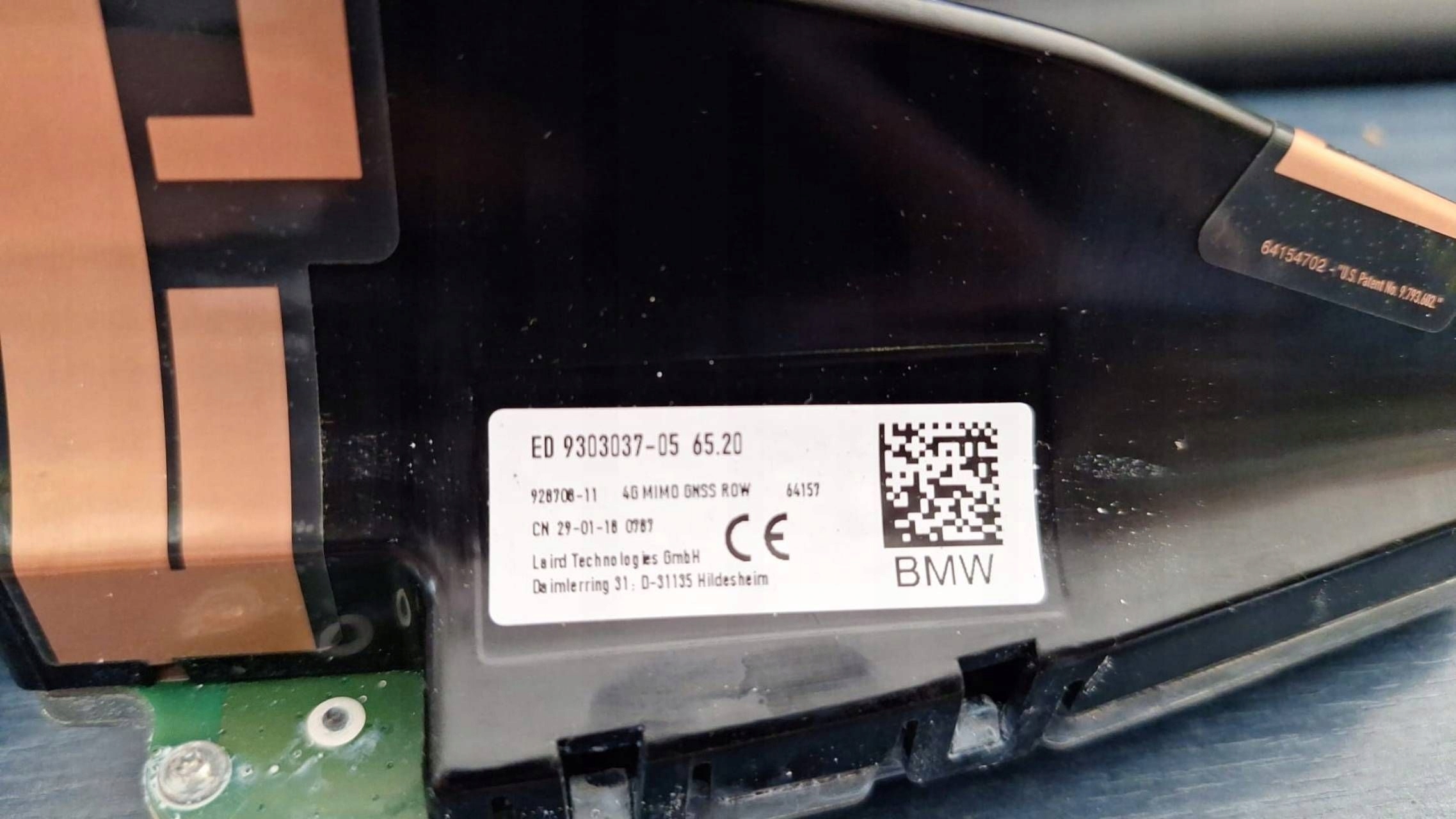 Antenne GPS (pletwa) BMW 5 G30 G31 G38 9303037