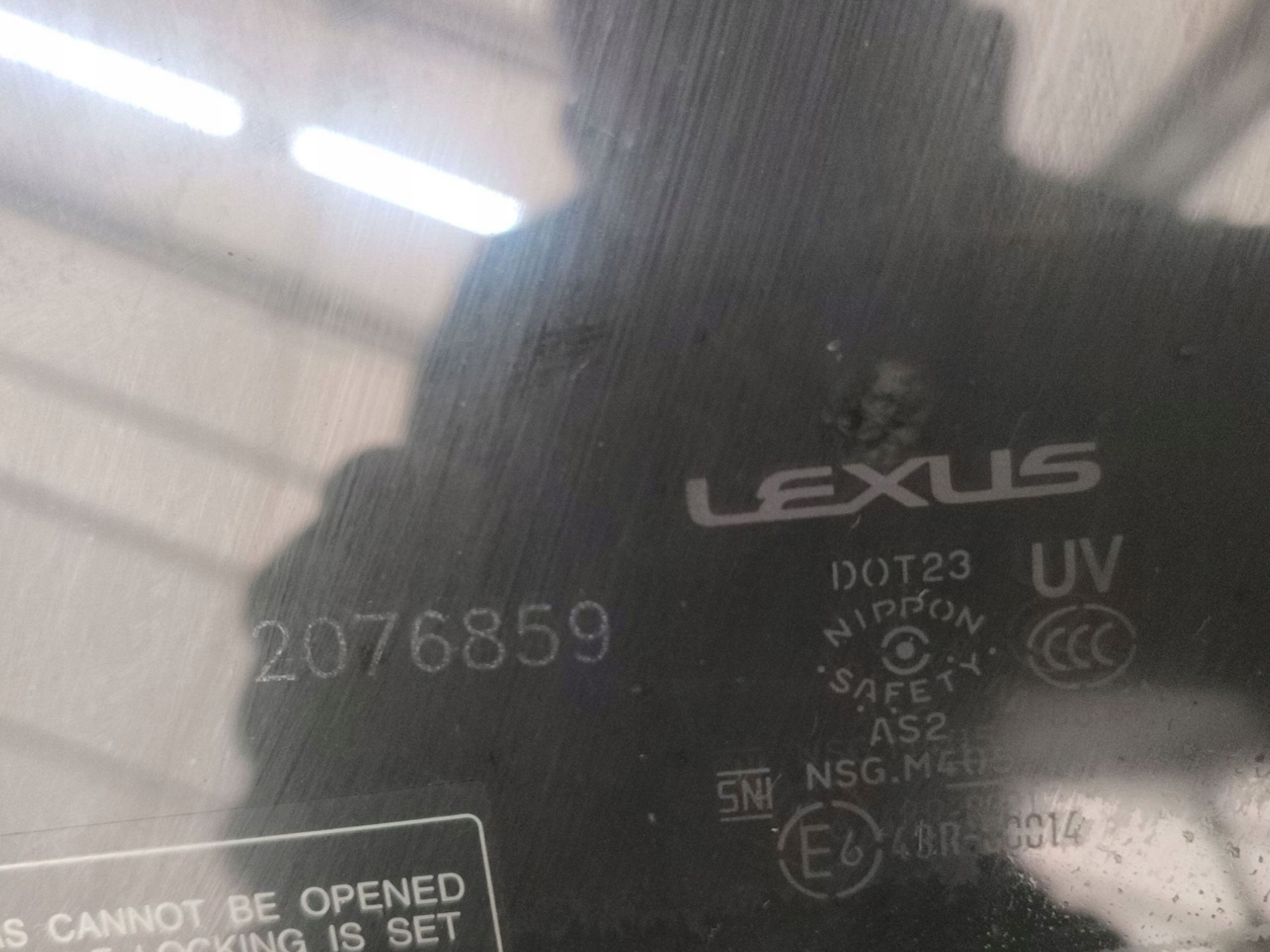 window door left front LEXUS UX 250h (18-22)