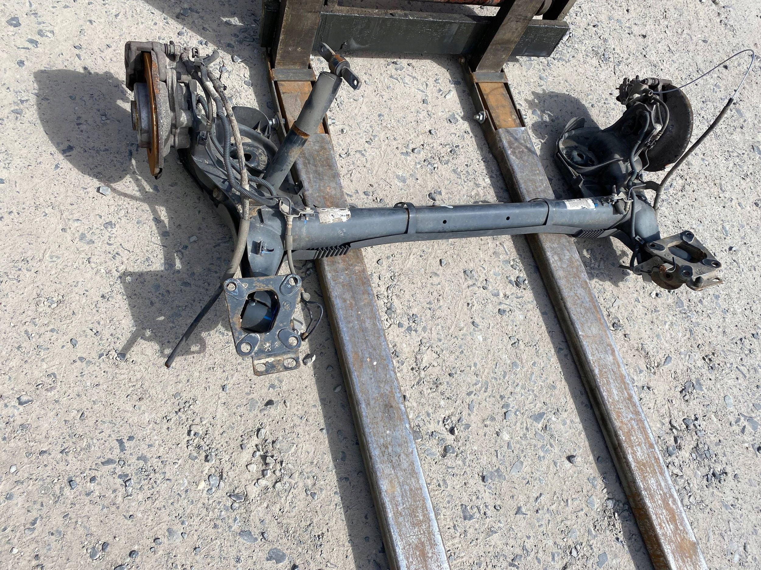 OPEL COMBO E PARTNER sider complete sususpension rear part rear.