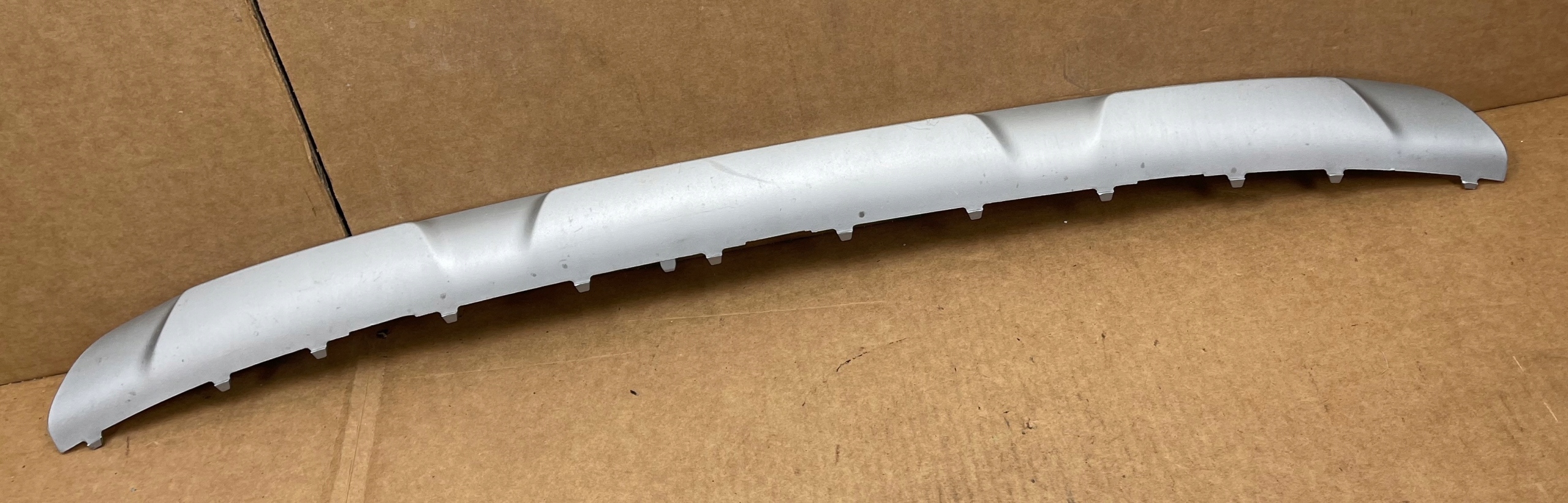 BMW X1 U11 X-LINE doplněk SPOILER nárazníku předek 5A0DB81