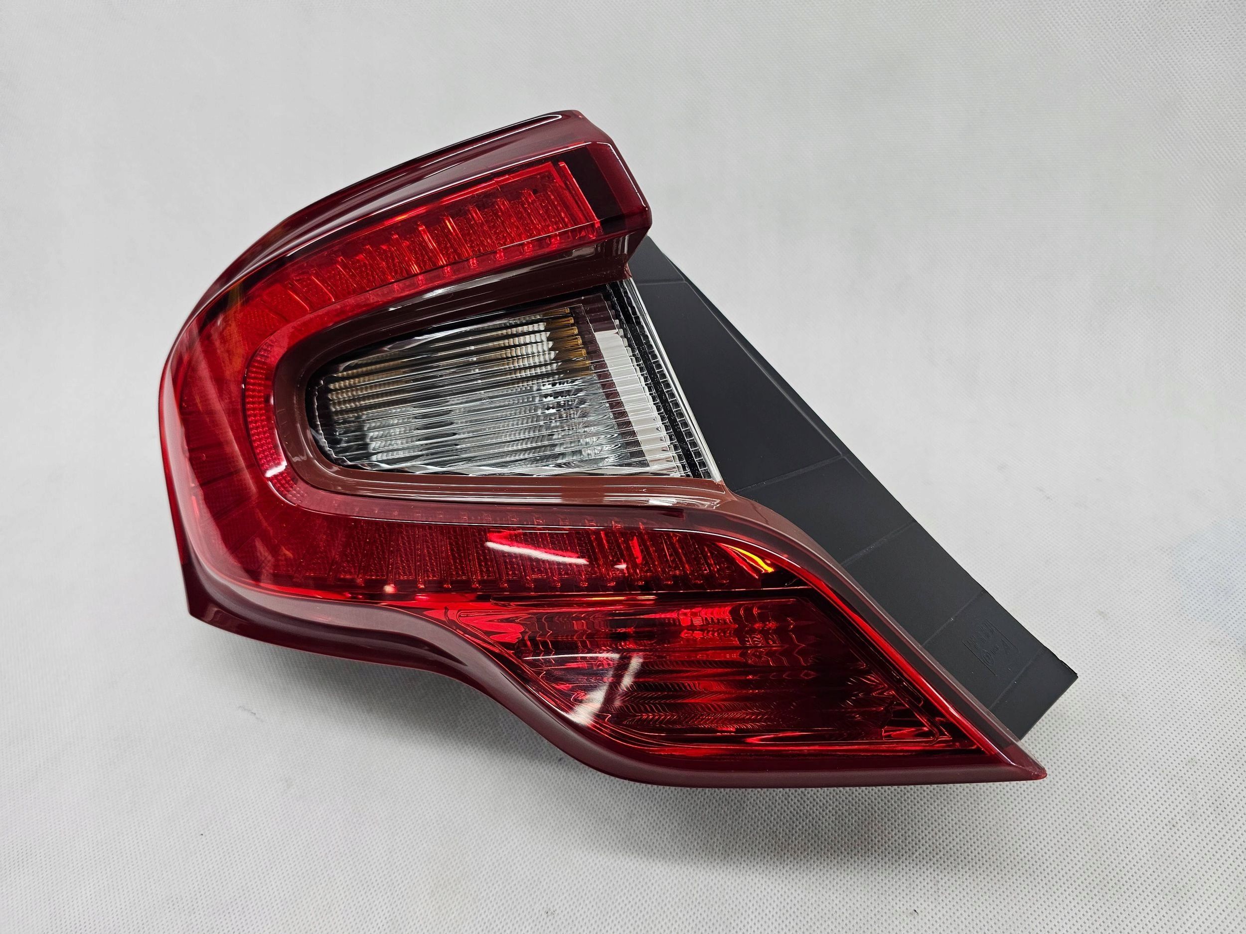 FIAT TIPO II SEDAN LAMPA TYŁ TYLNA LEWA LED DEMONTAŻ 521954580E Numer katalogowy części 521954580E