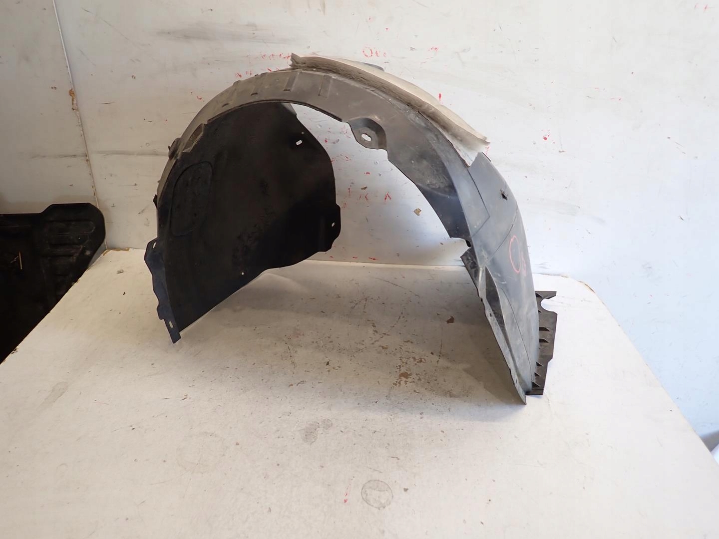 mudguard left front VW PASSAT B8 2014- 3G0805777A