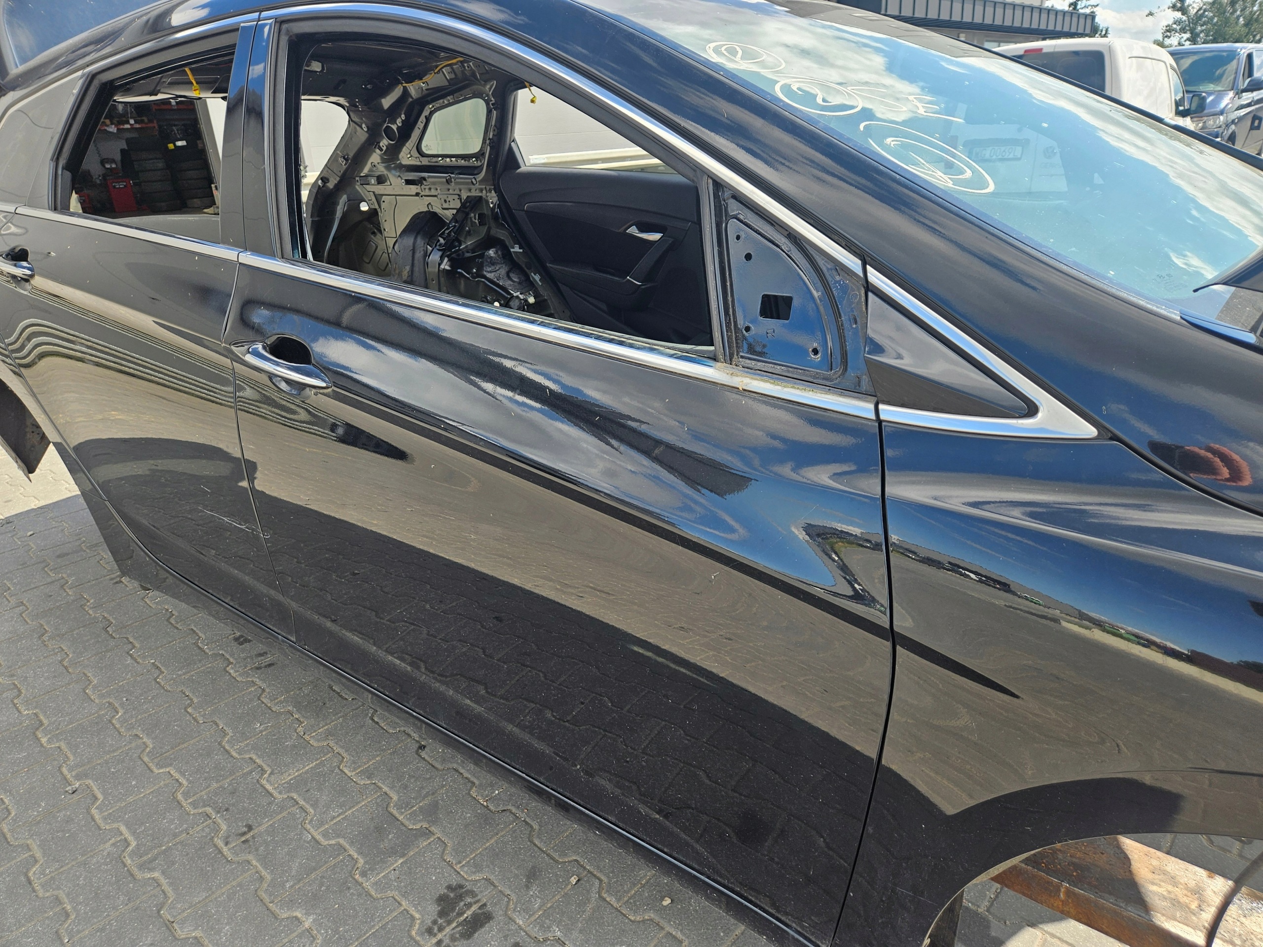 door front right complete HYUNDAI I40 KOMBI colour NKA