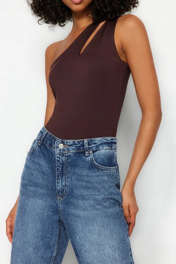 TRENDYOL BODY ASYMETRYCZNE NA JEDNO RAMIĘ S 0RA Wzór dominujący bez wzoru