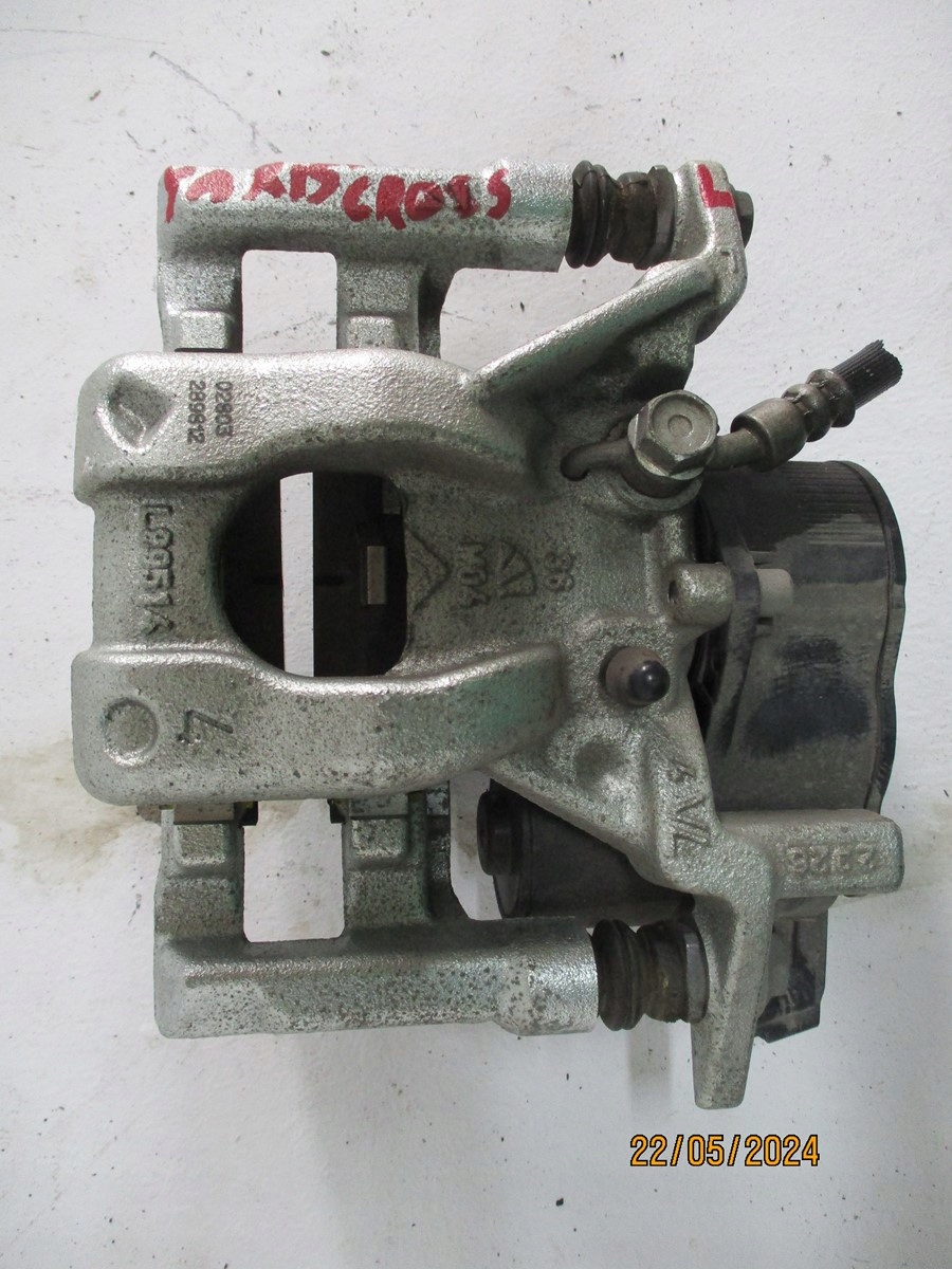 caliper calipers TOYOTA YARIS IV CROSS 1,5 HYB