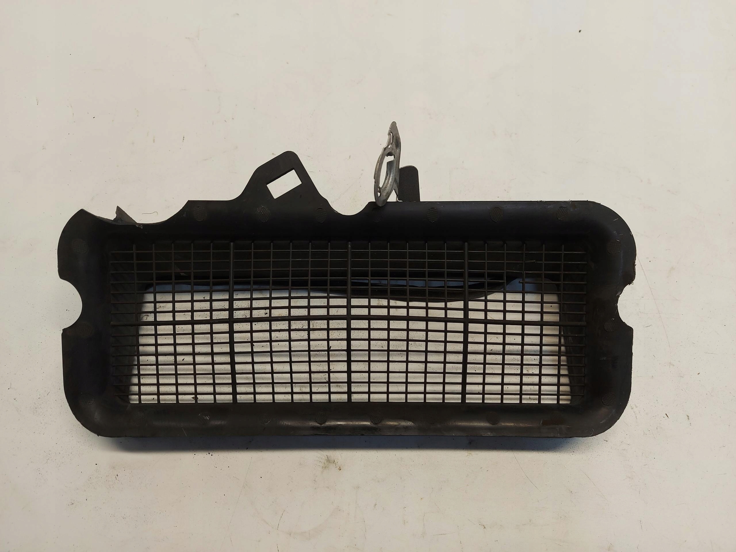 VW Arteon 3G8 2018r intake drain air 5Q0815479