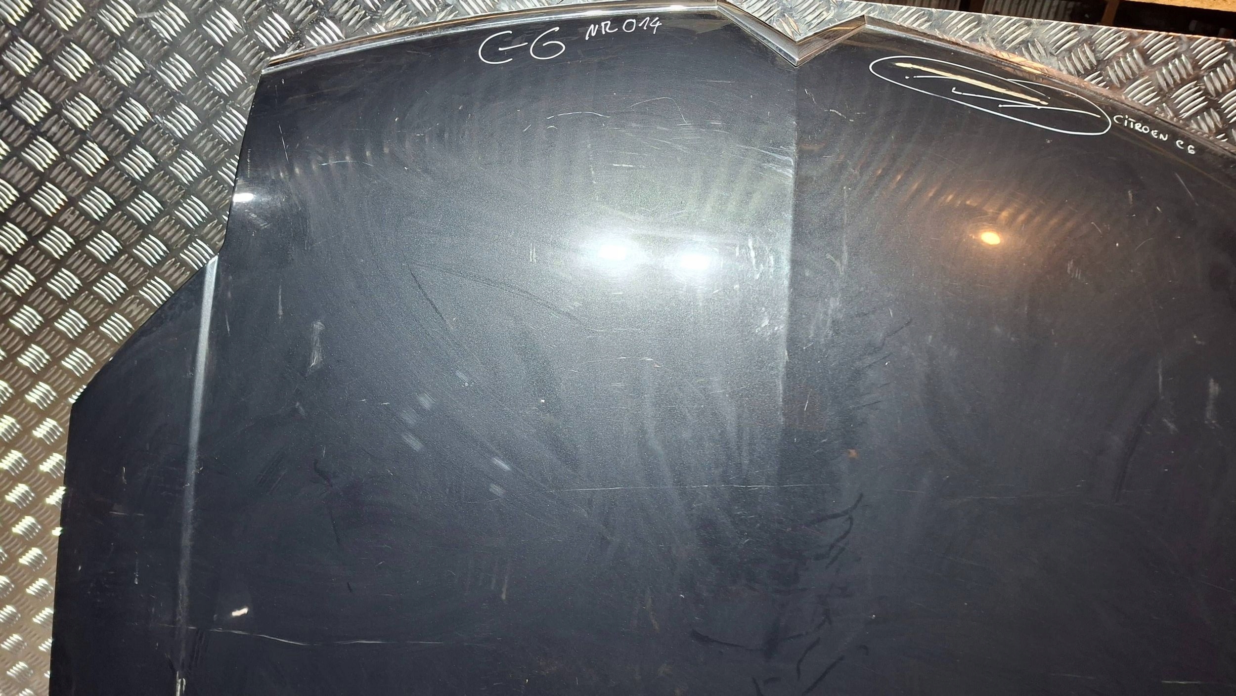 bonnet front CITROEN C6 2005