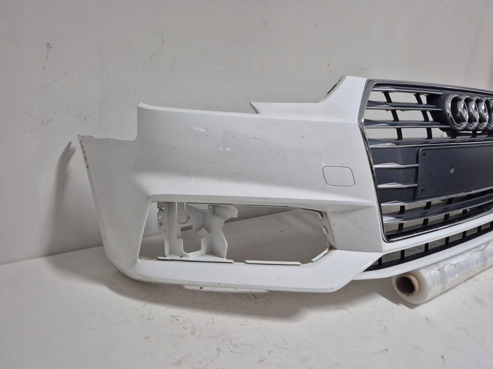 AUDI A4 8W B9 S-LINE 15- bumper front front grill without DZIUR 8W0807437F