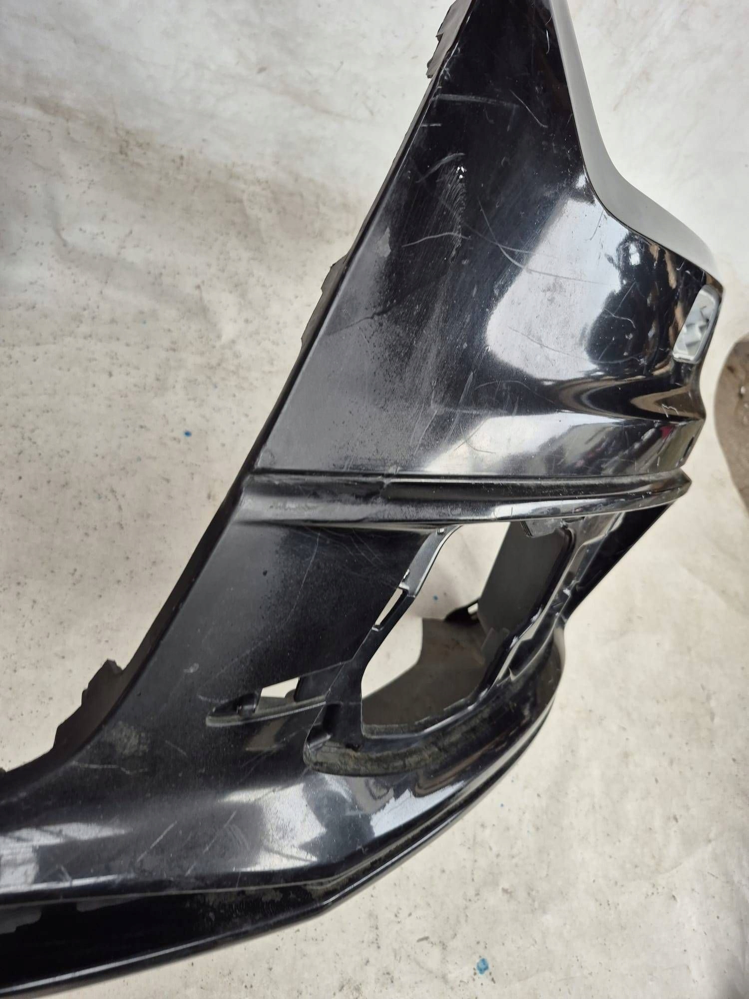 AUDI Q3 S-LINE 11-14 bumper front front SPR PDC 8U0807437