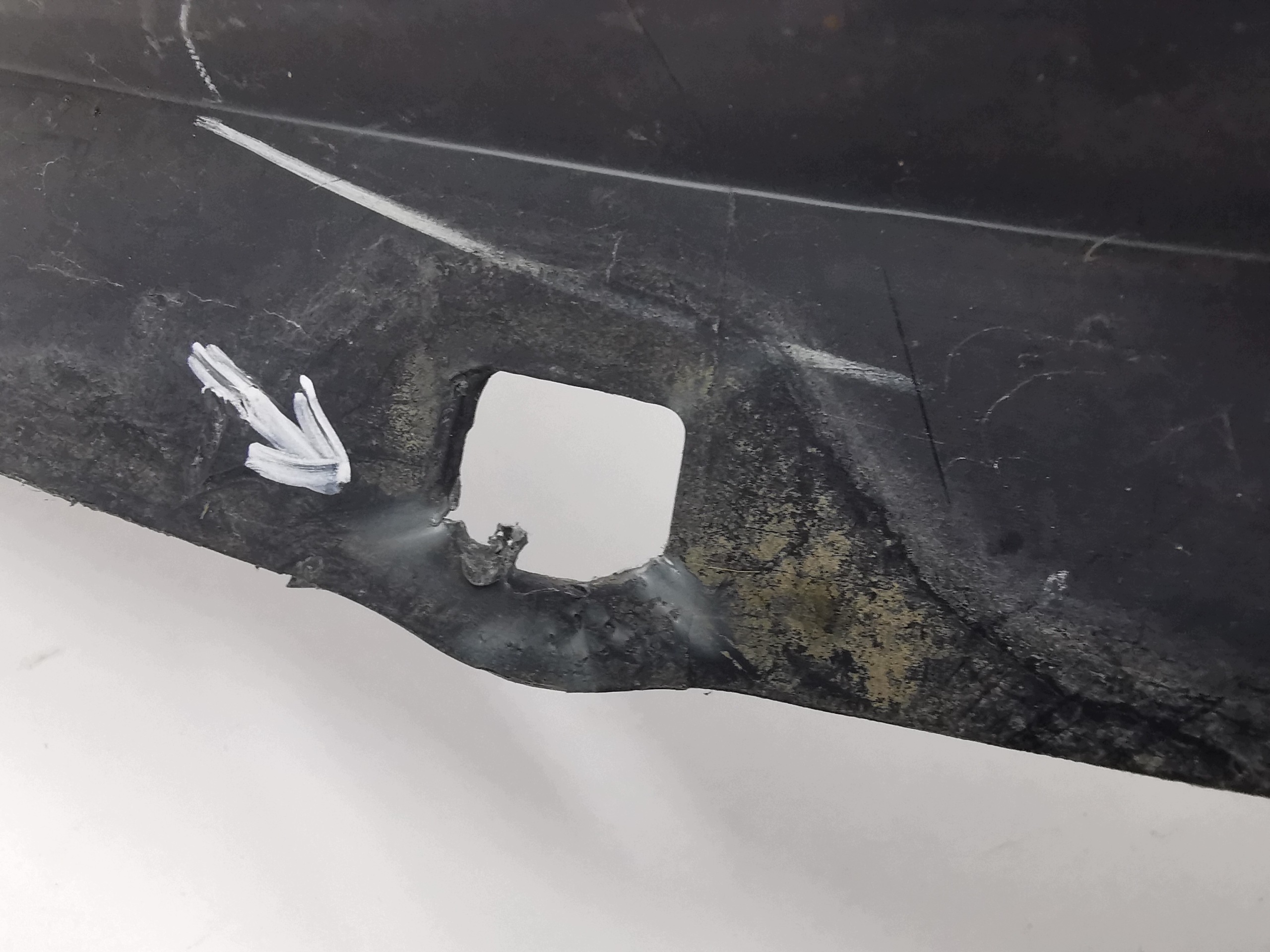 mudguard right front TOYOTA HILUX VIII / 53805-YP080