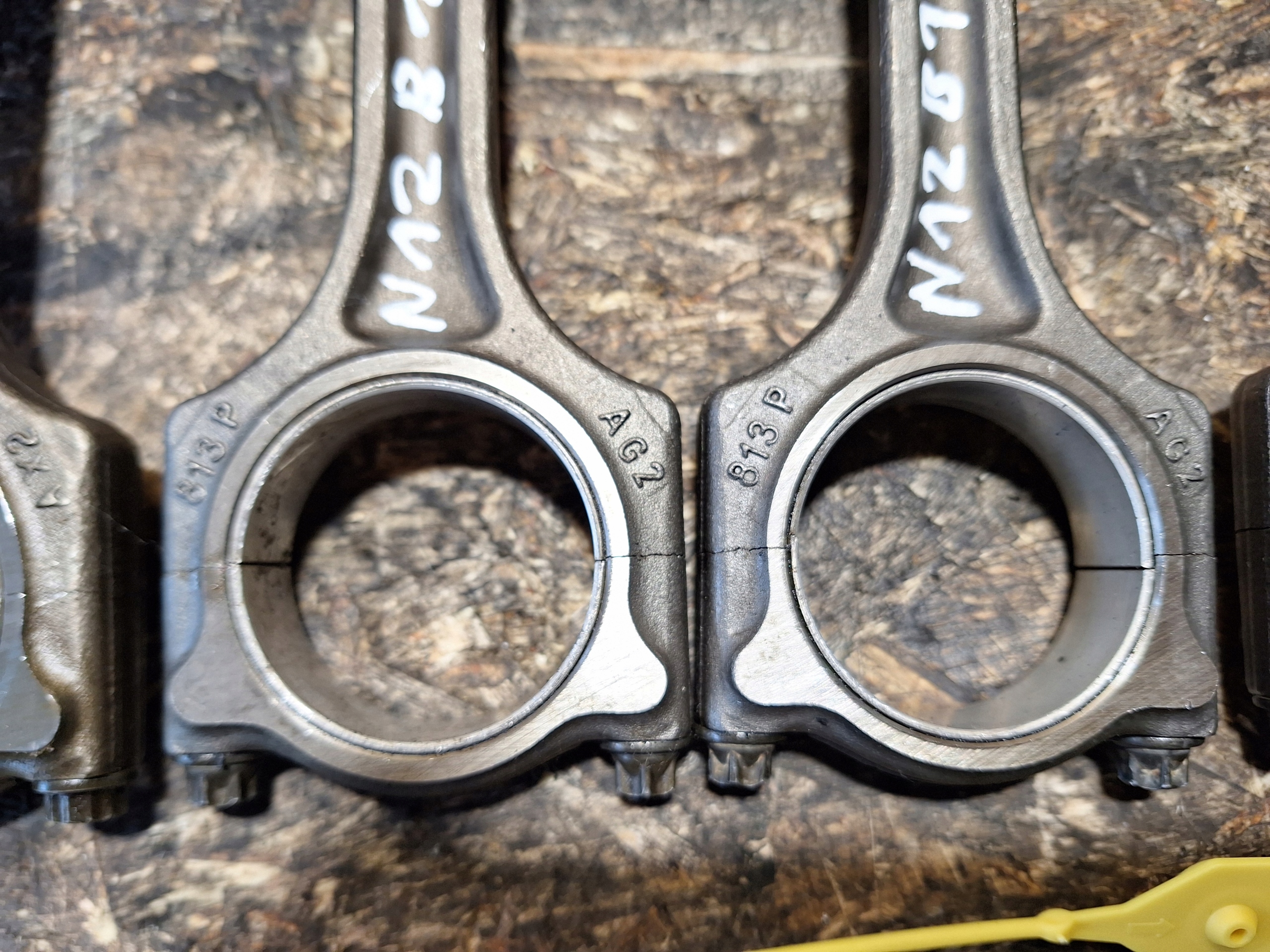 piston connecting rod 77L54 MINI COOPER R55 R56 06-13 N12B16A 1.4B