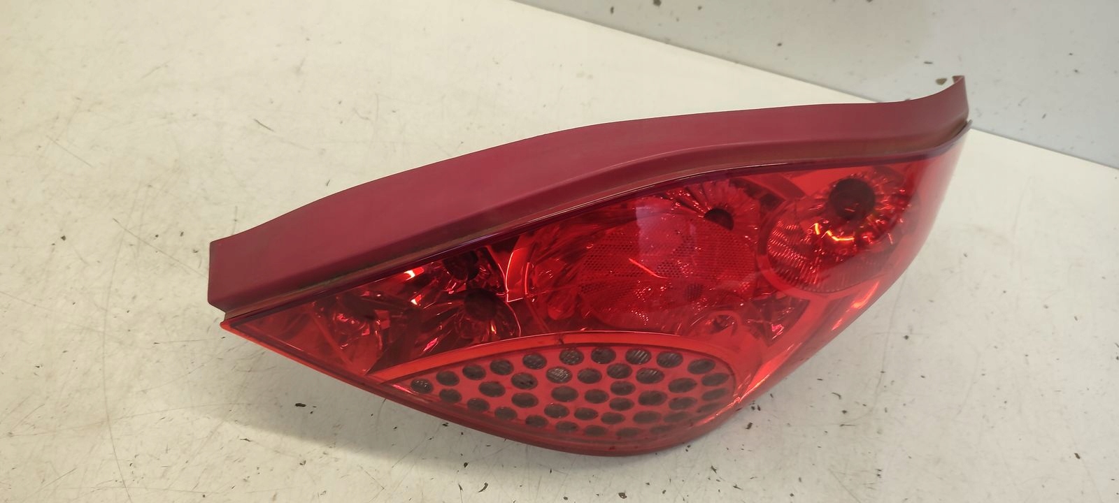light rear part rear right Peugeot 207 CC