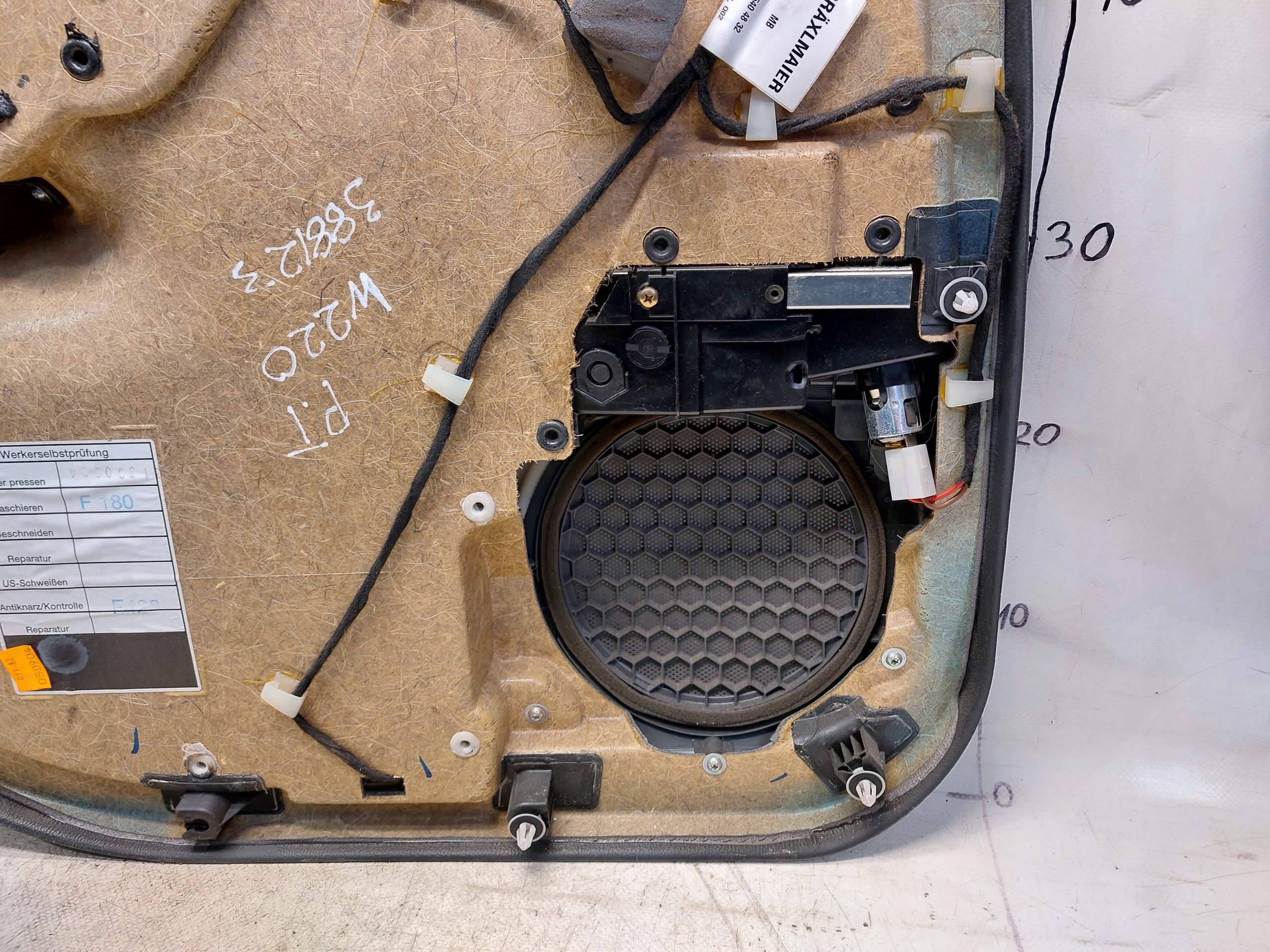 side upholstery door right rear part MERCEDES W220