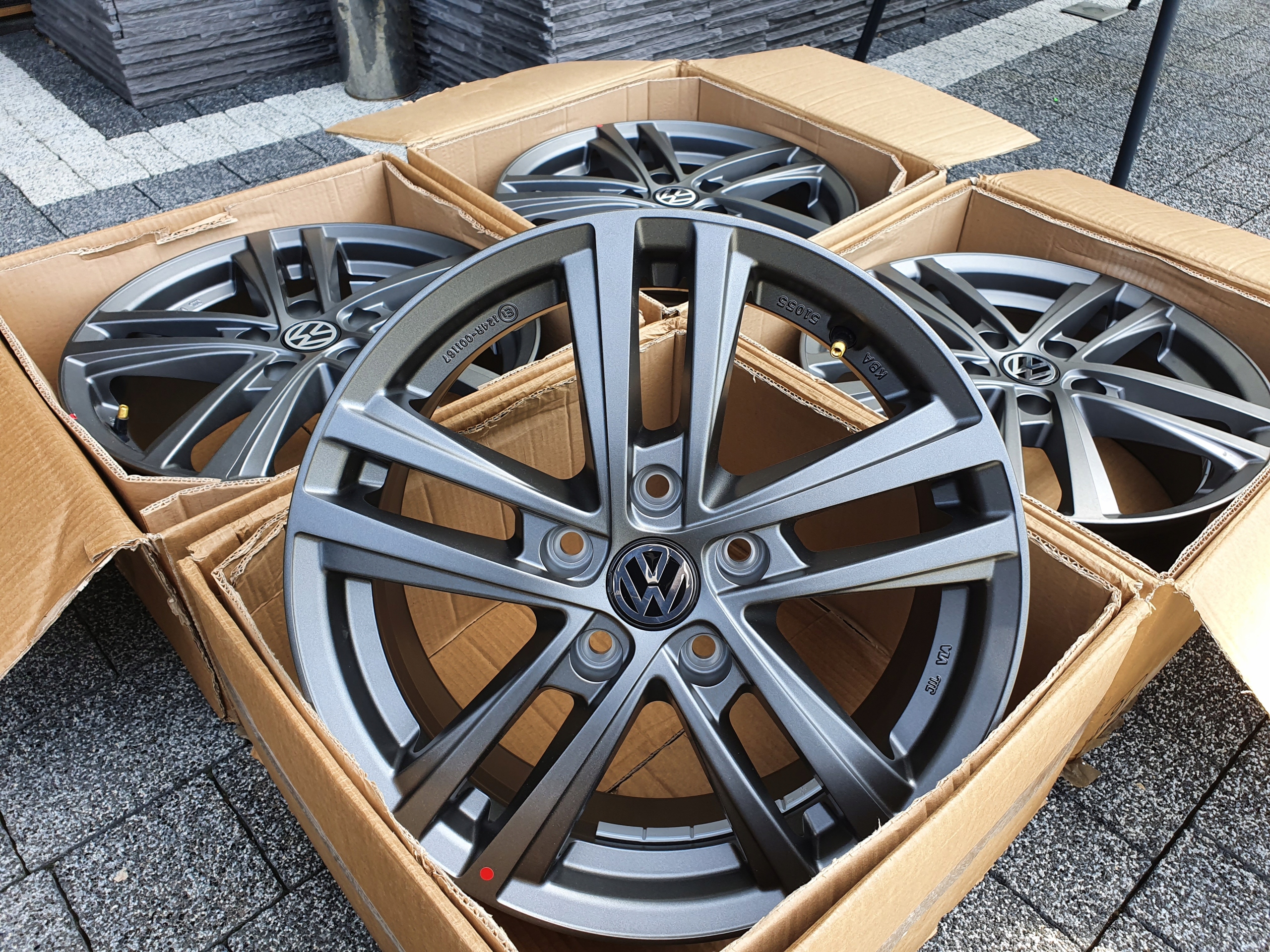 Felgi 16 VW GOLF 5, 6, 7, 8, Touran, Caddy, T-Roc, Jetta 5x112 Producent felg SEAT OE