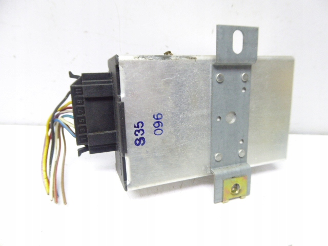 SHARAN I 7M 95-00 MODUŁ STEROWNIK TEMPOMATU 2.8 VR6 AAA Typ samochodu Samochody osobowe