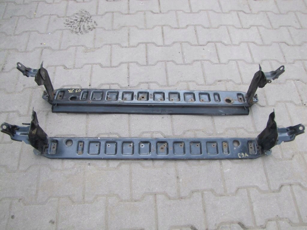 VOLVO S60 V60 XC60 - lower bumper support of radiators
