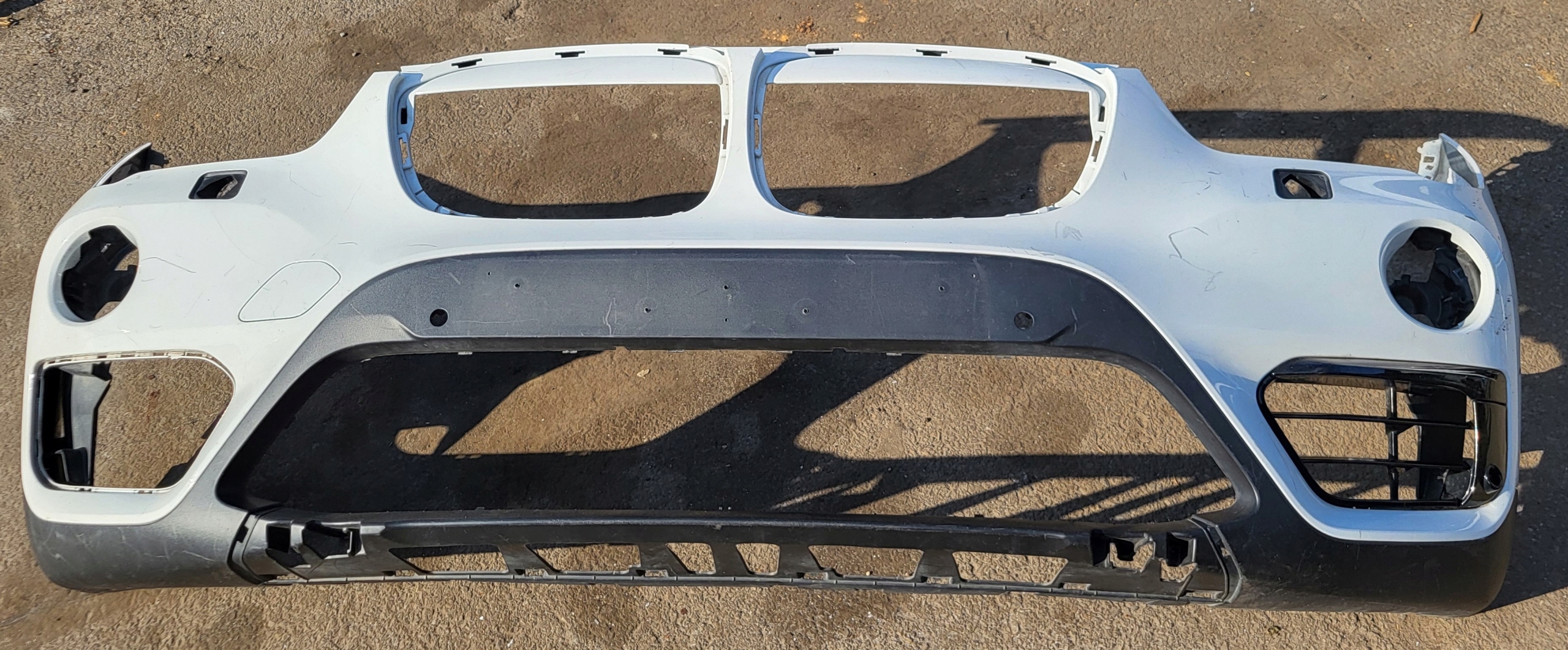 front bumper front BMW X1 II F48 OE BIALY