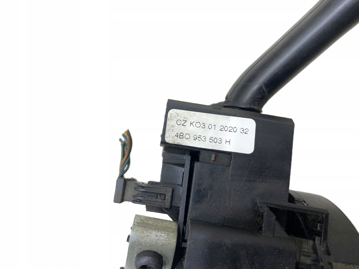 commande levier commodo sous volant SKODA OCTAVIA et 8L0953513G 4B0953503H