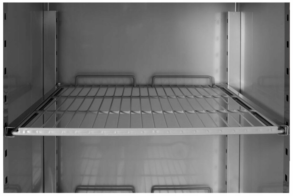 SZAFA MROŹNICZA 600L 680X810X2010 POJEDYNCZA YATO YG-05216 Pojemność całkowita 600 l