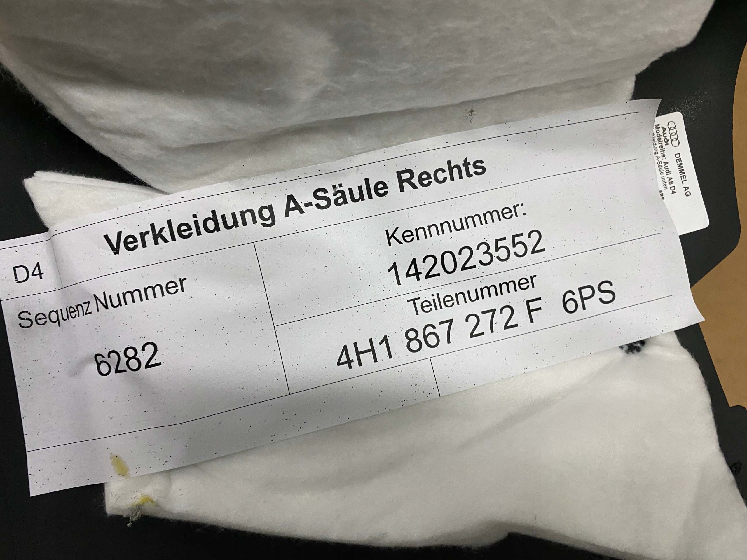 AUDI A8 4H moulding threshold right front PODSWIETLANA