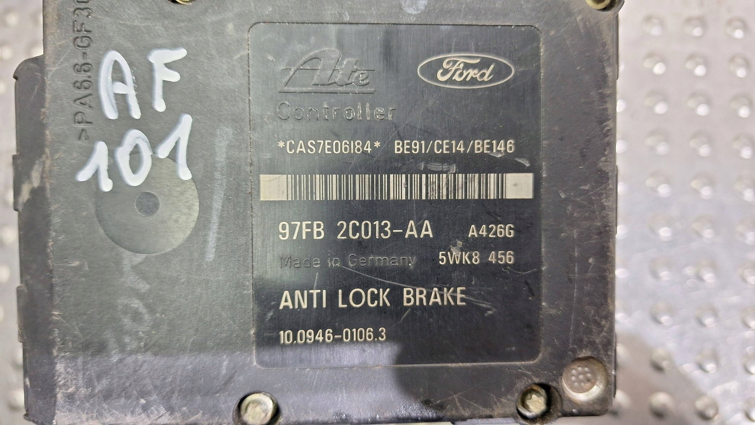 pump control unit ABS 97FB-2M110-AB 97FB-2C013-AA FORD ESCORT MK7