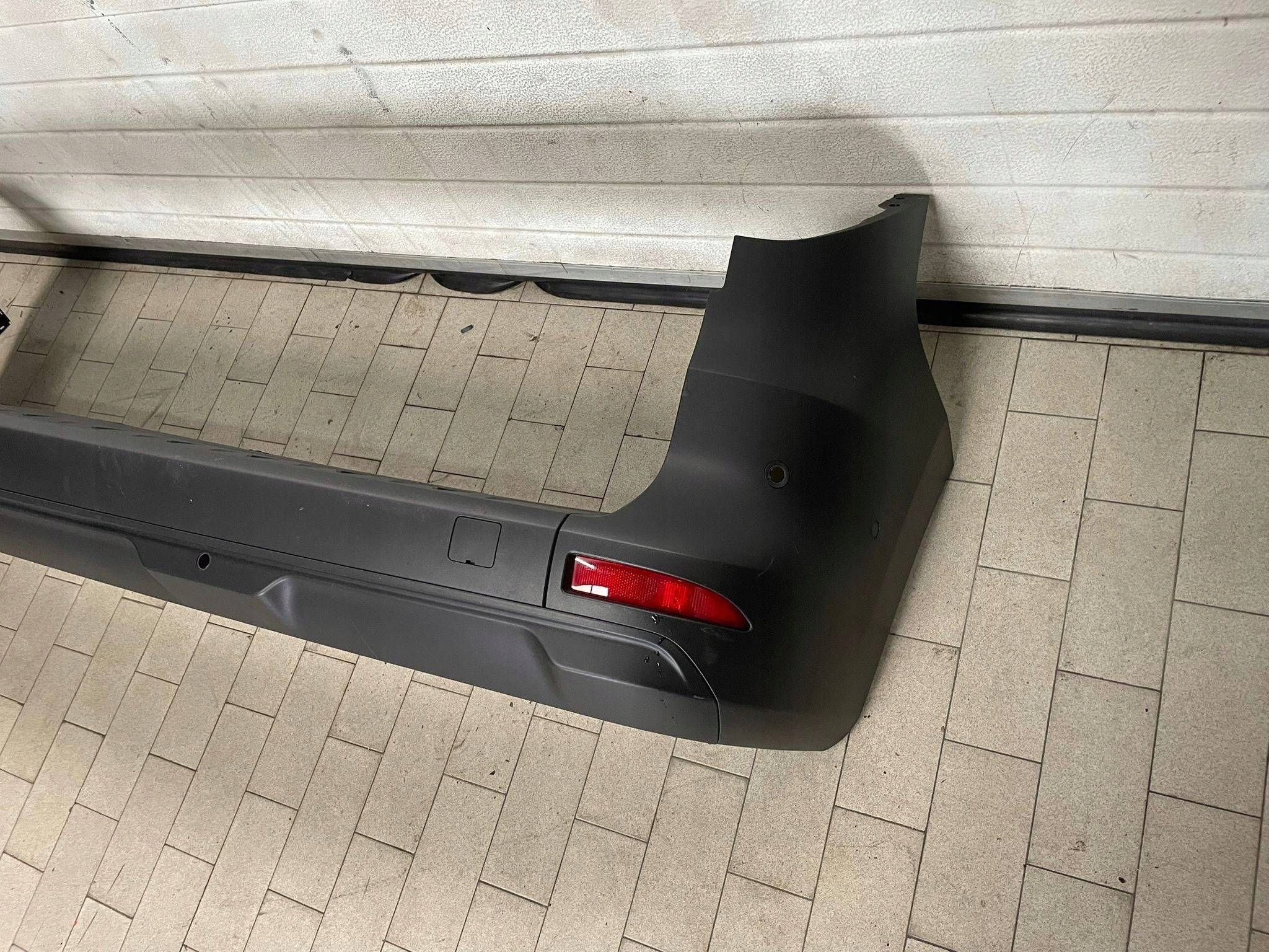 bumper complete rear part RENAULT KANGOO IV TOWAROWE 6XPDC STAN as new