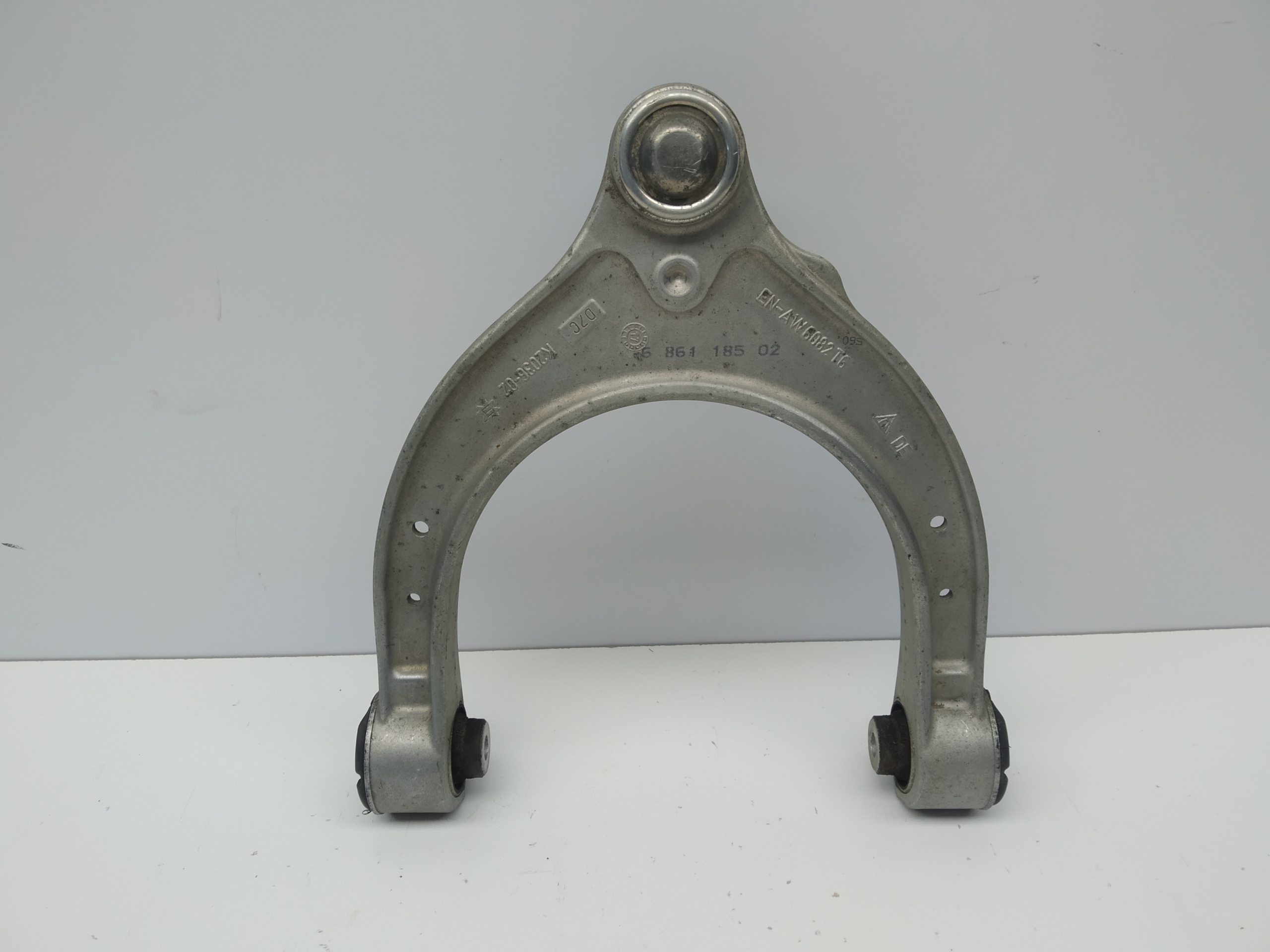 Bmw G30 G31 arm front right upper original 686118502