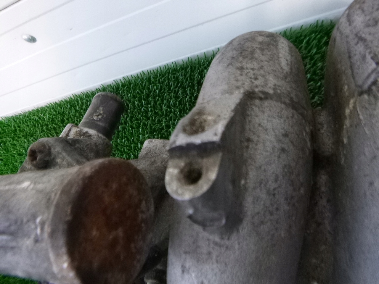 VOLVO V40 S40 1.9T 2.0T intake manifold 393FA02 LPG