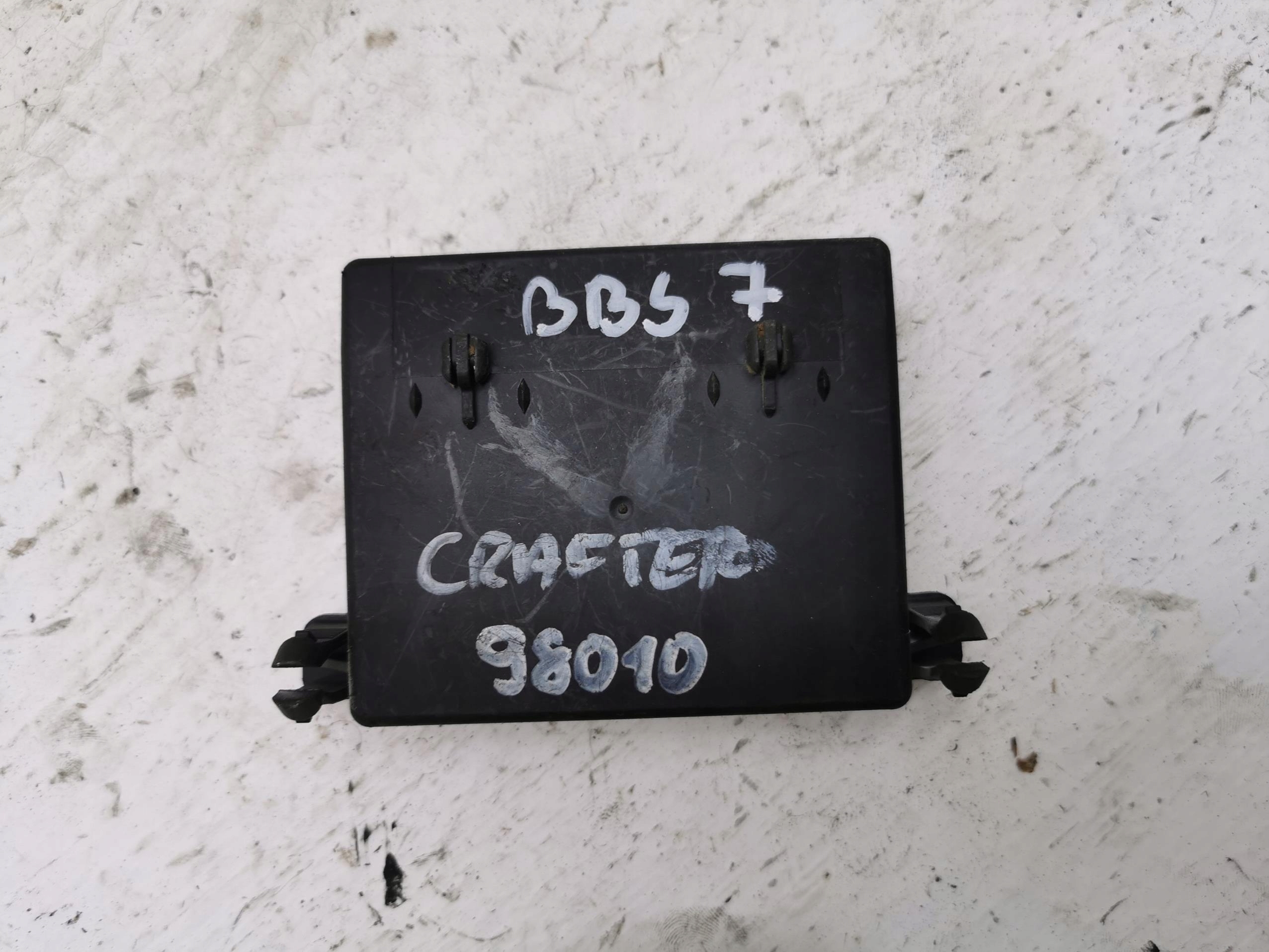 module door MERCEDES SPRINTER W906 A9068203526