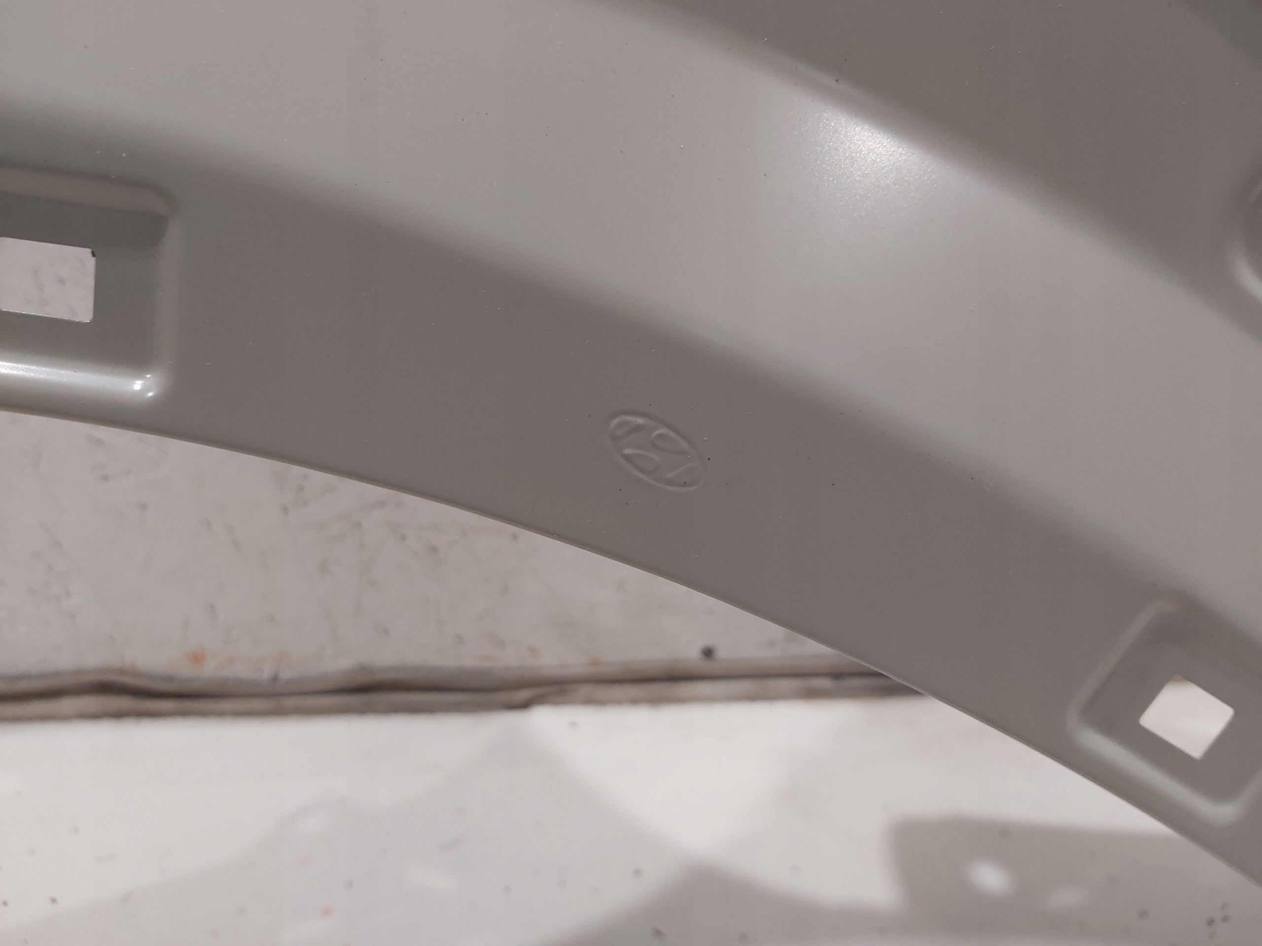 BŁOTNIK PRZÓD PRAWY HYUNDAI KONA NOWY ORG. Producent części Hyundai OE