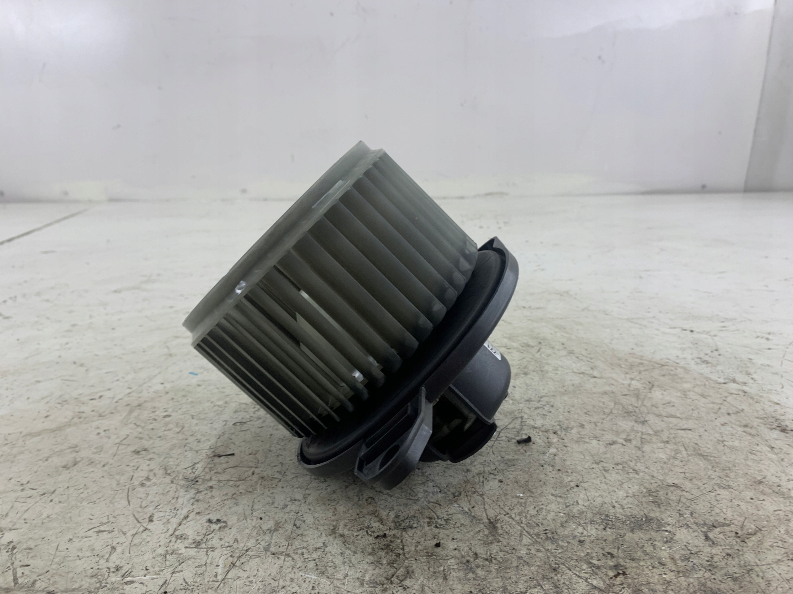 AUDI A6 C5 heating air conditioning devices 4B1820021