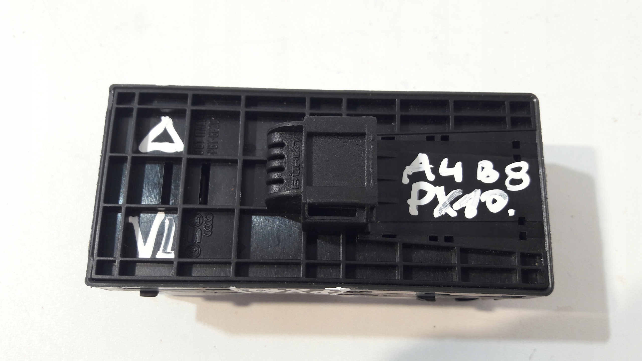 AUDI A4 B8 Bouton PANEL Vitre 8K0959851 (PX10)