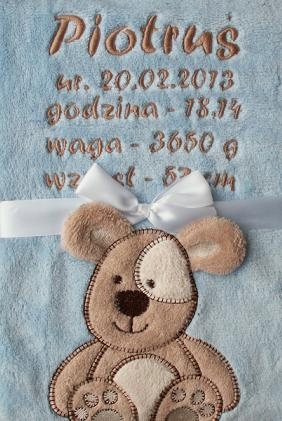 

Kocyk z imieniem i metryczką Z Pieskiem Haft