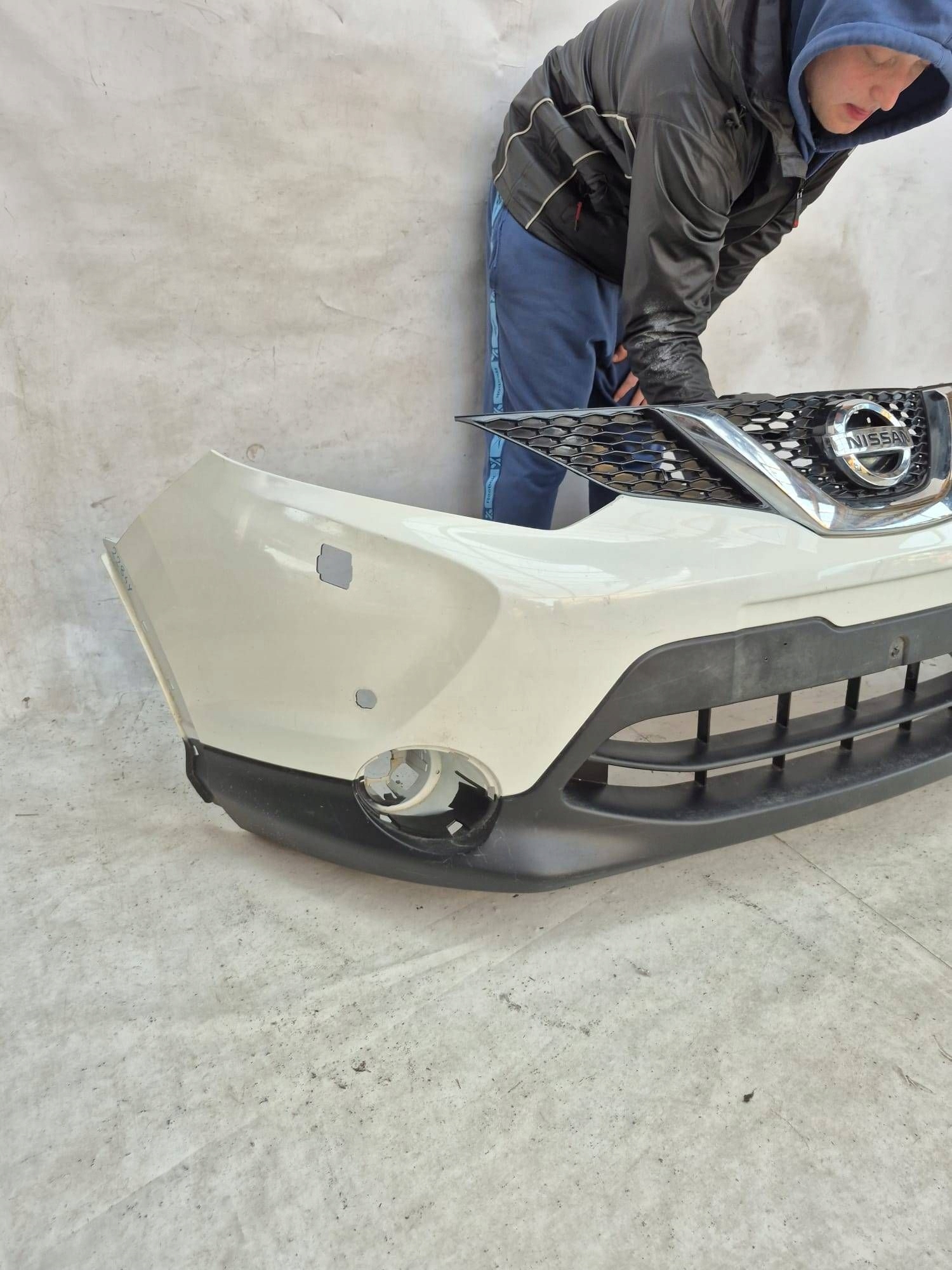NISSAN QASHQAI II J11 13- bumper front front SPR PDC